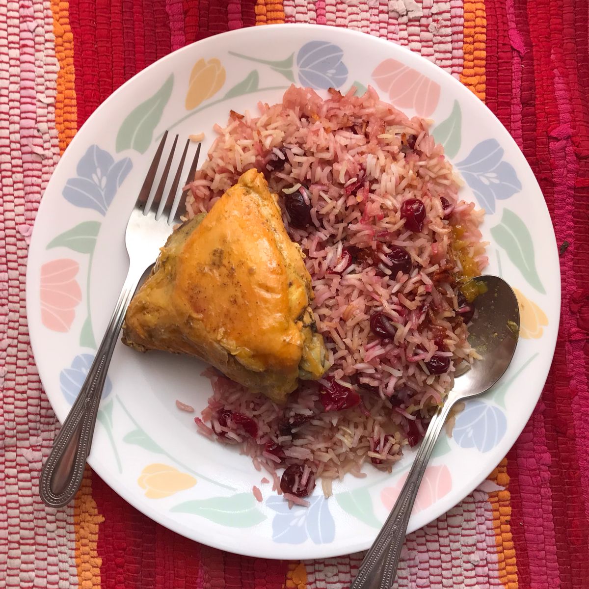 Sour Cherry and rice with fried chicken | Recipe | Kitchen Stories