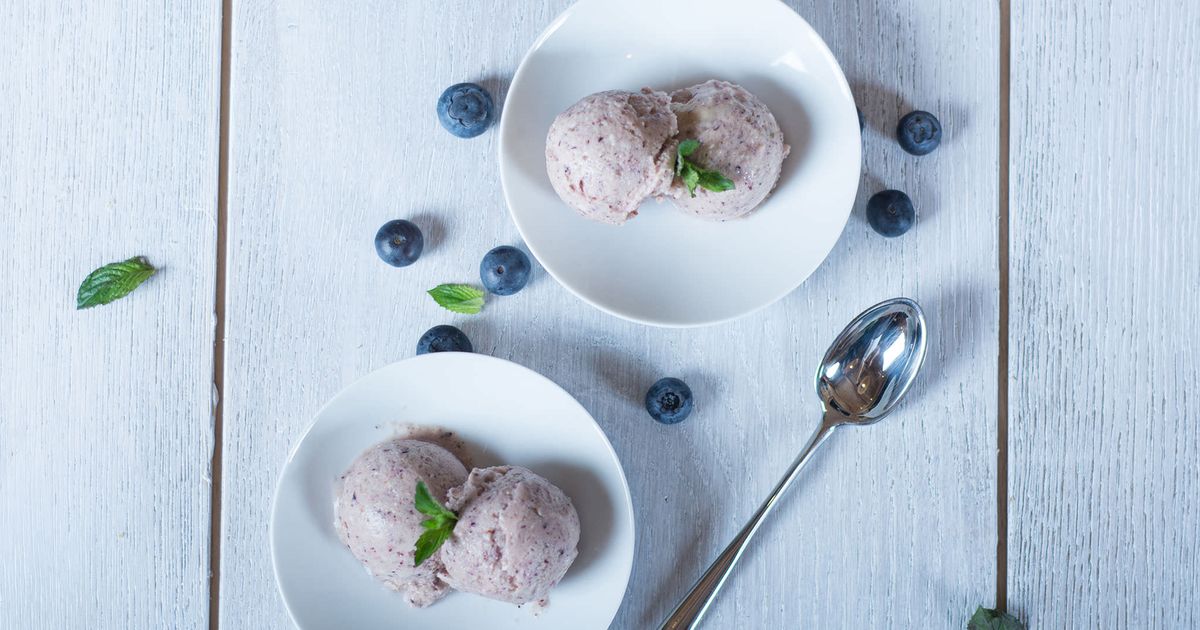 Quick banana blueberry ice cream Recipe Kitchen Stories