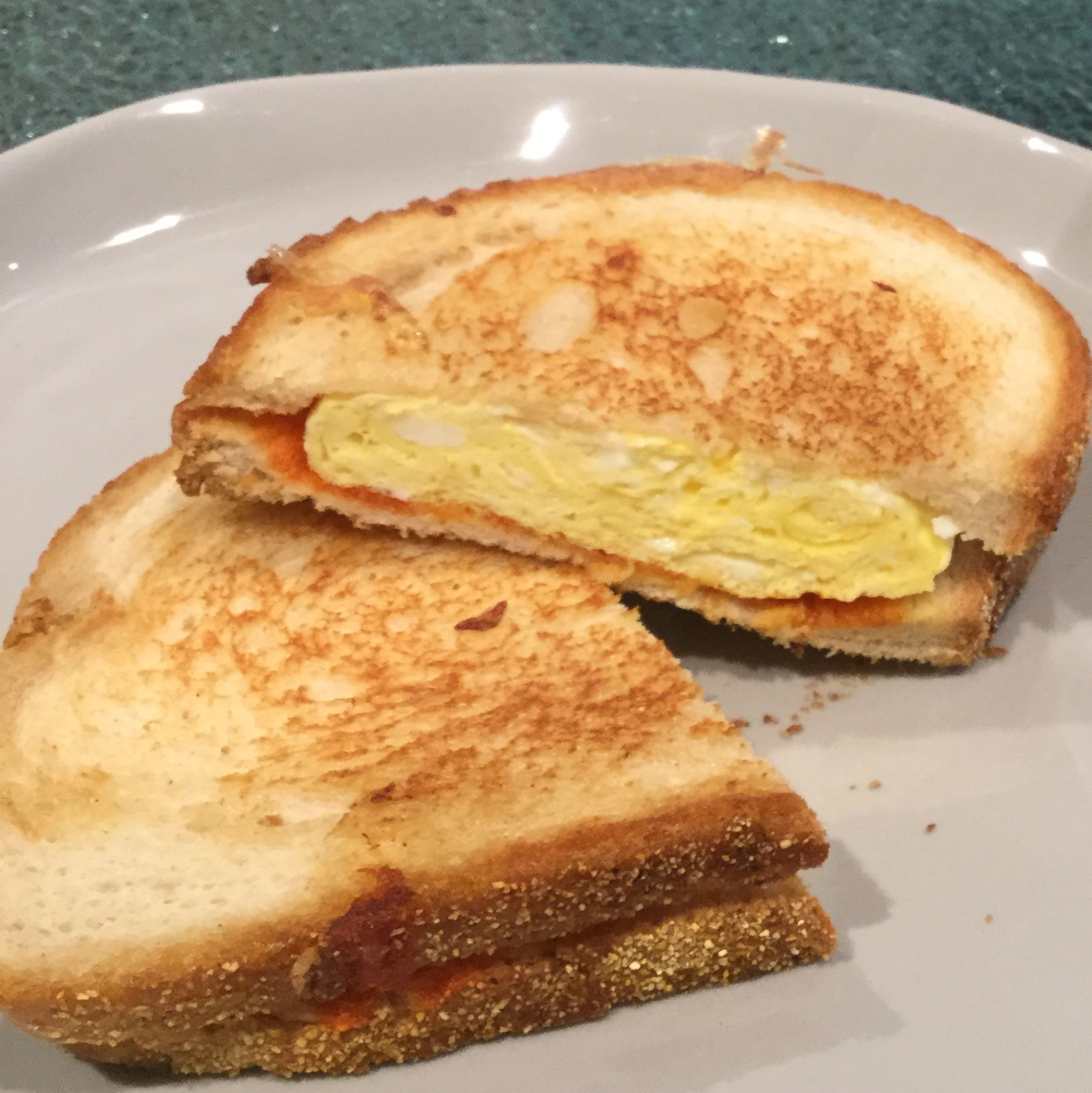 Spicy egg sandwich