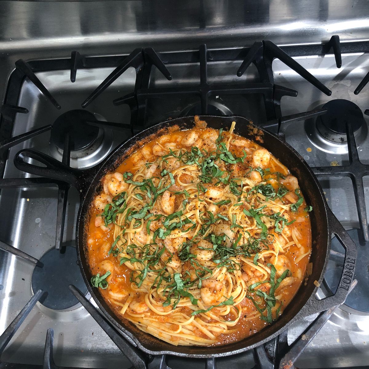 Shrimp and Red Pepper Pasta | Recipe | Kitchen Stories