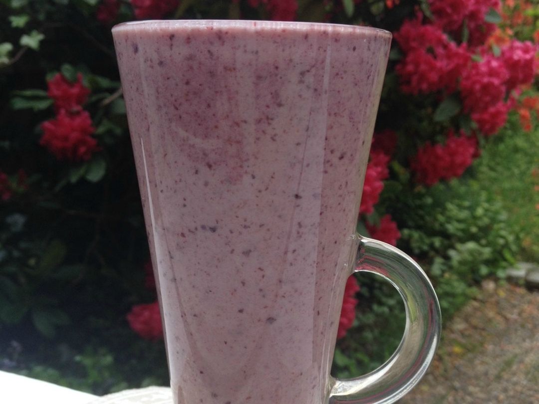 Blueberry passion smoothie