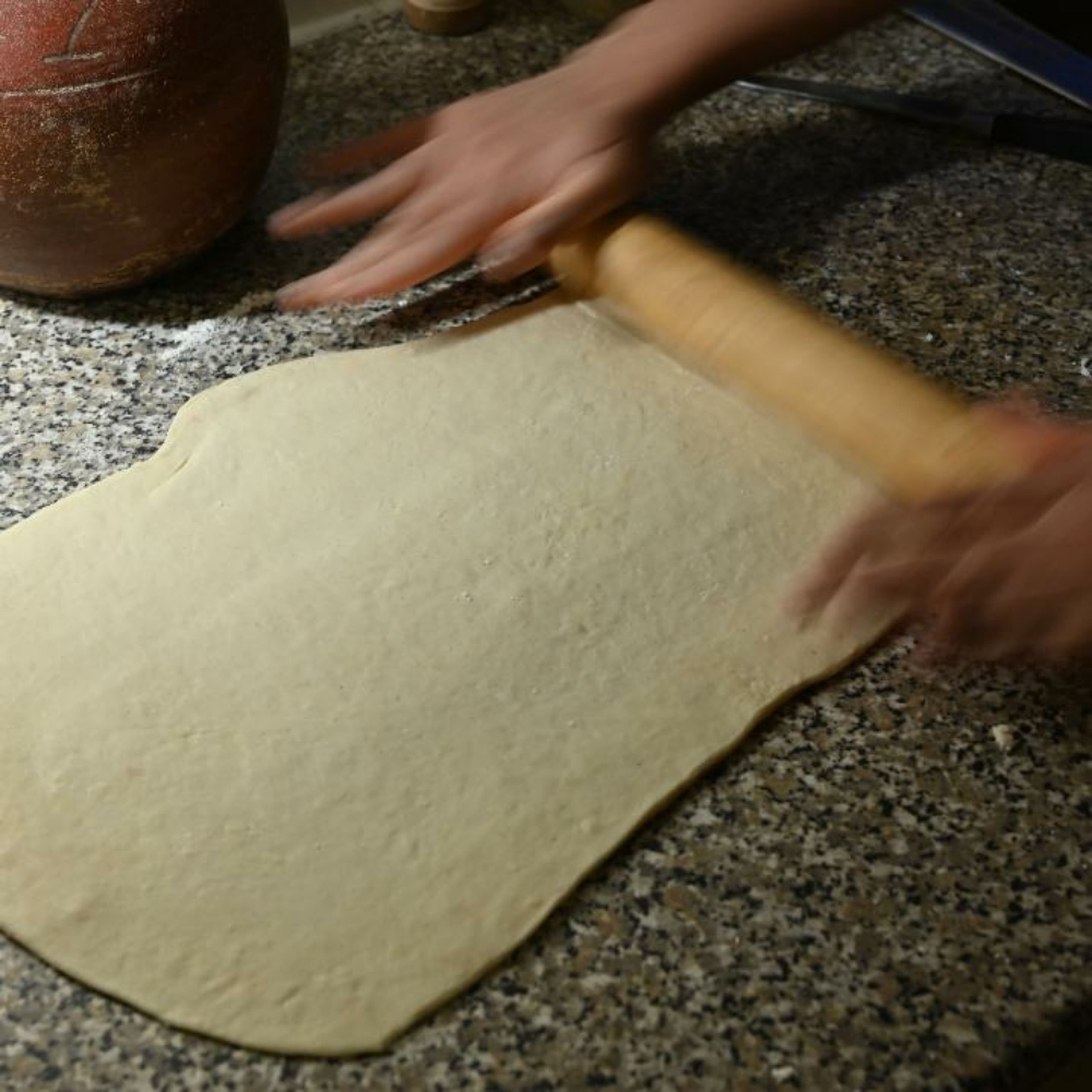 Knead the dough and roll it out to a rectangular shape (about 1 inch thickness).
