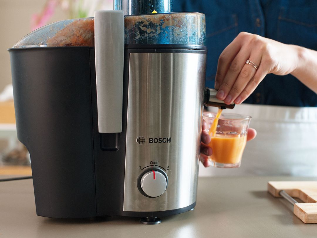 Carrot, apple, and ginger juice Recipe Kitchen Stories