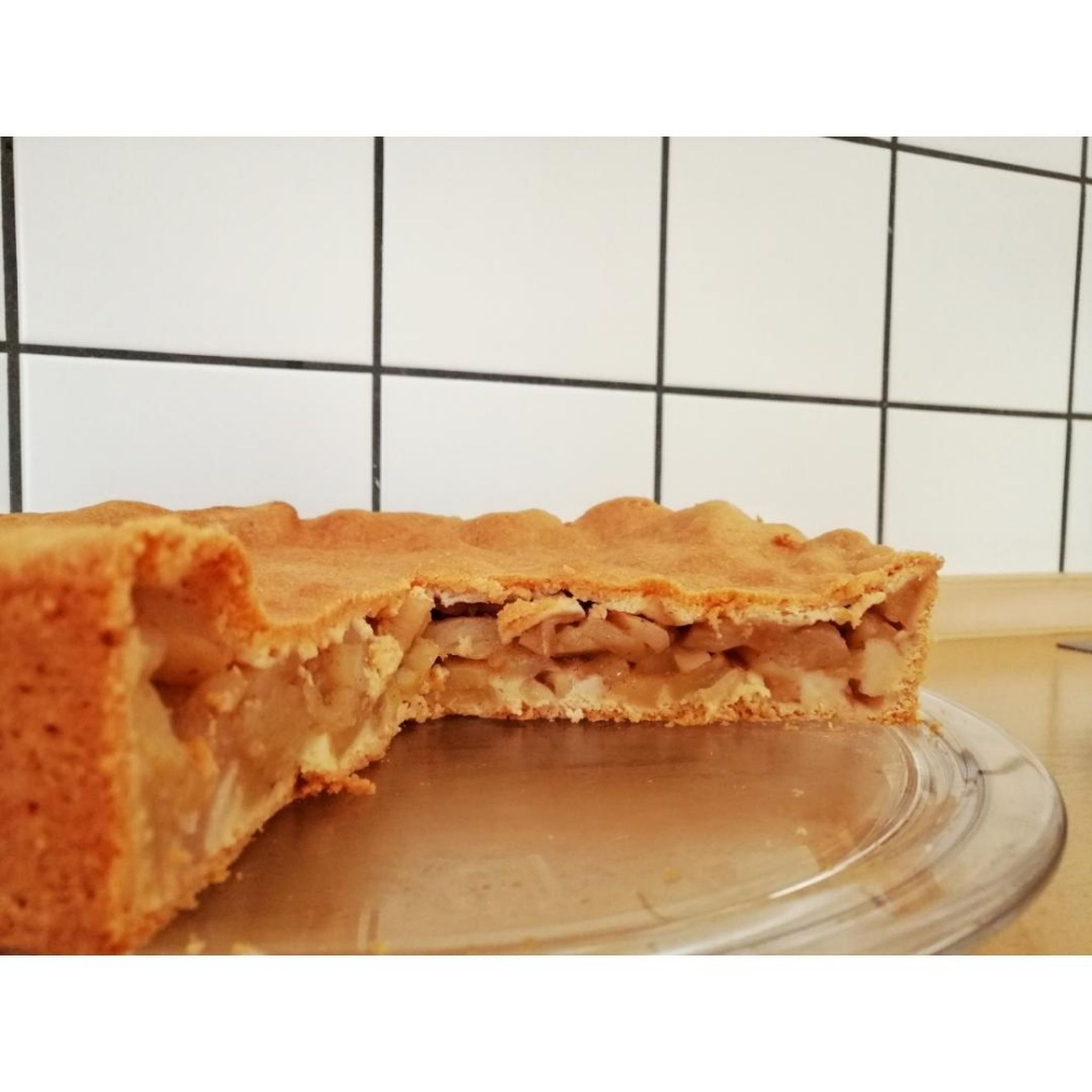 Gedeckter Apfelkuchen
