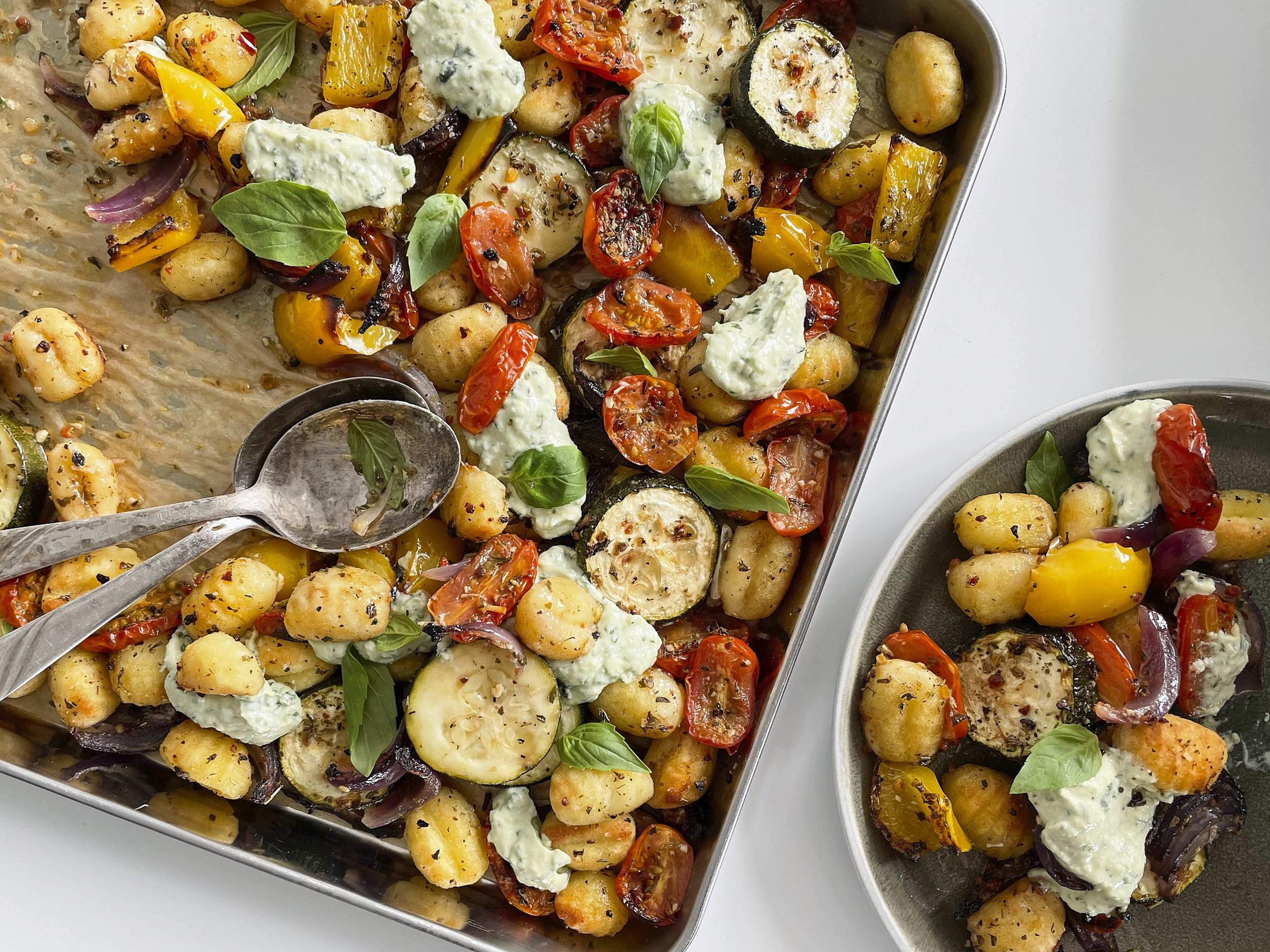 Gnocchi und mediterranes Gemüse vom Blech