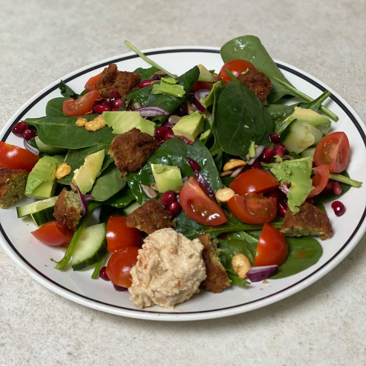 Mediterranean salad | Recipe | Kitchen Stories