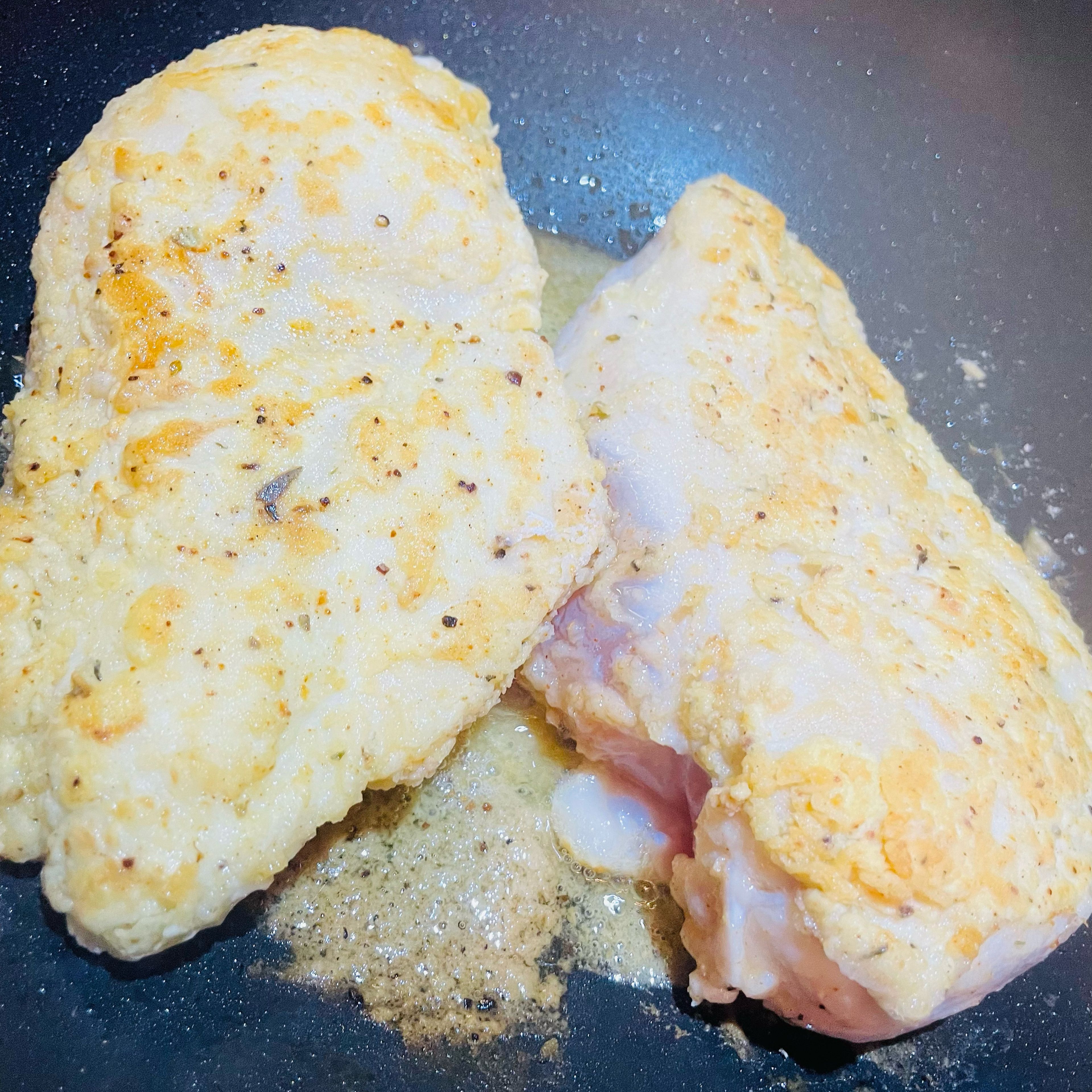 In a frying pan, heat 3 tbsp olive oil and fry chicken breast until golden brown. It takes about 5 minutes each side