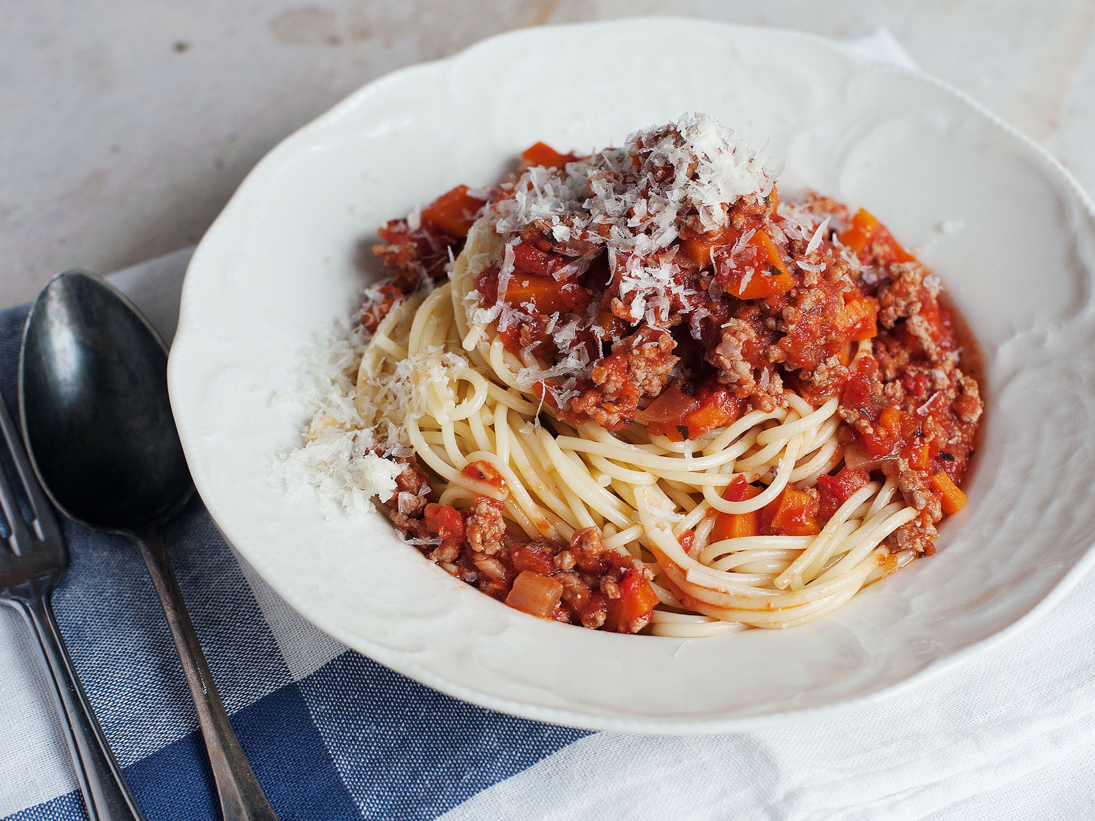 Spaghetti Bolognese | Rezept | Kitchen Stories