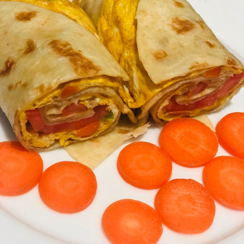 Rolex | chapati & eggs dish