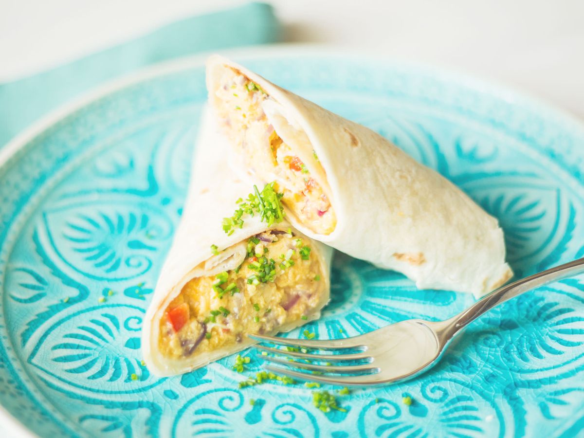 Breakfast burrito | Recipe | Kitchen Stories