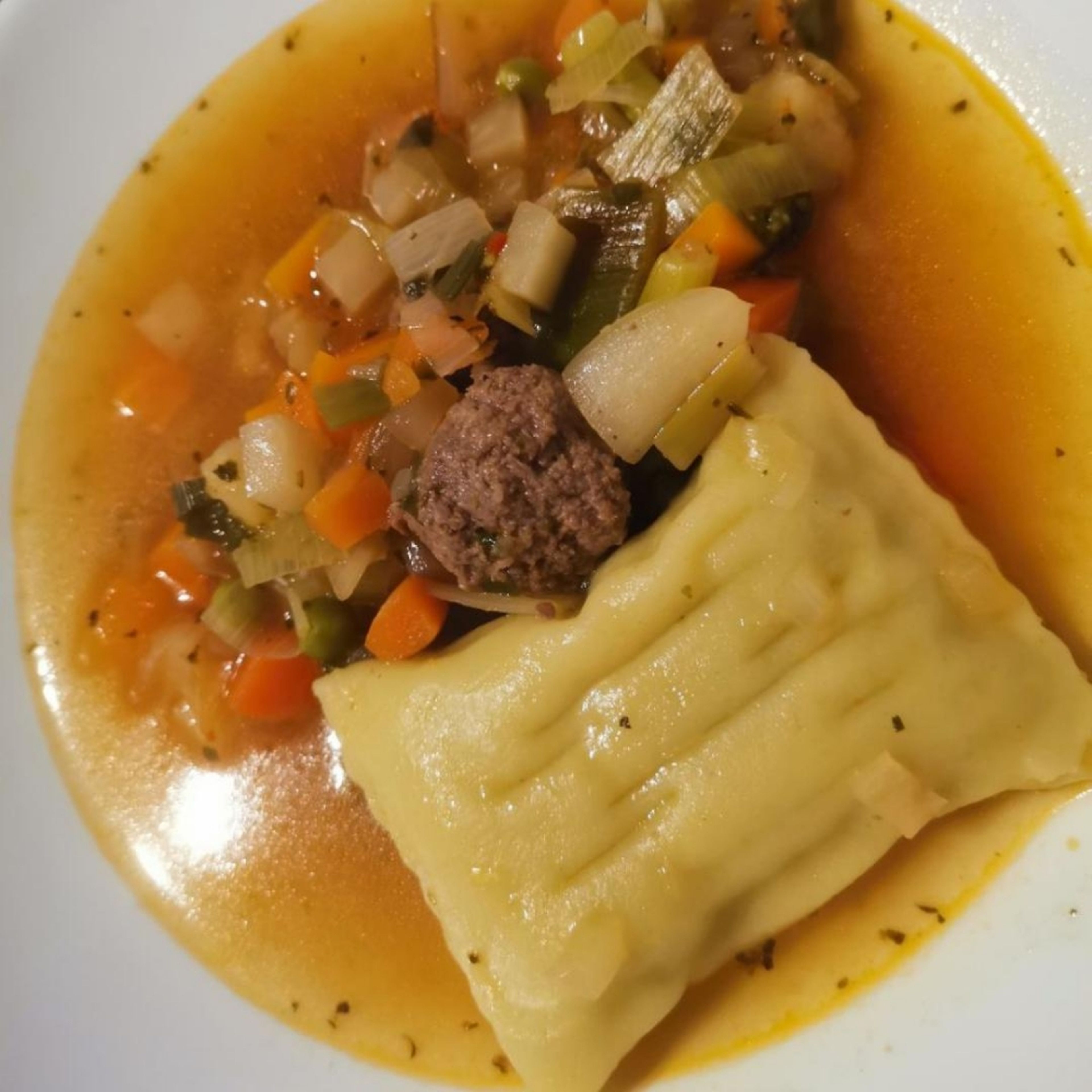Maultaschensuppe