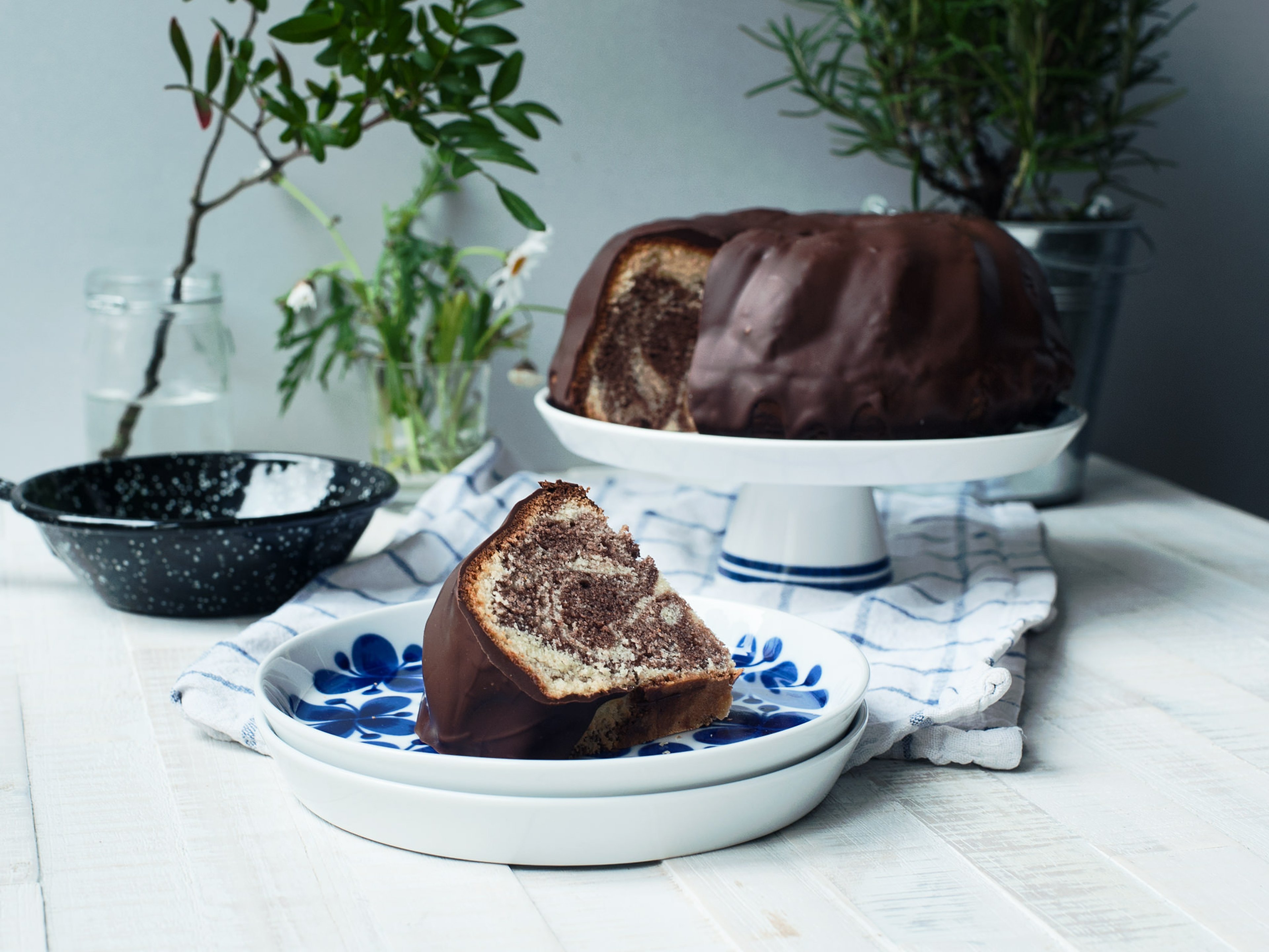 Marmorkuchen mit Schokoladenglasur