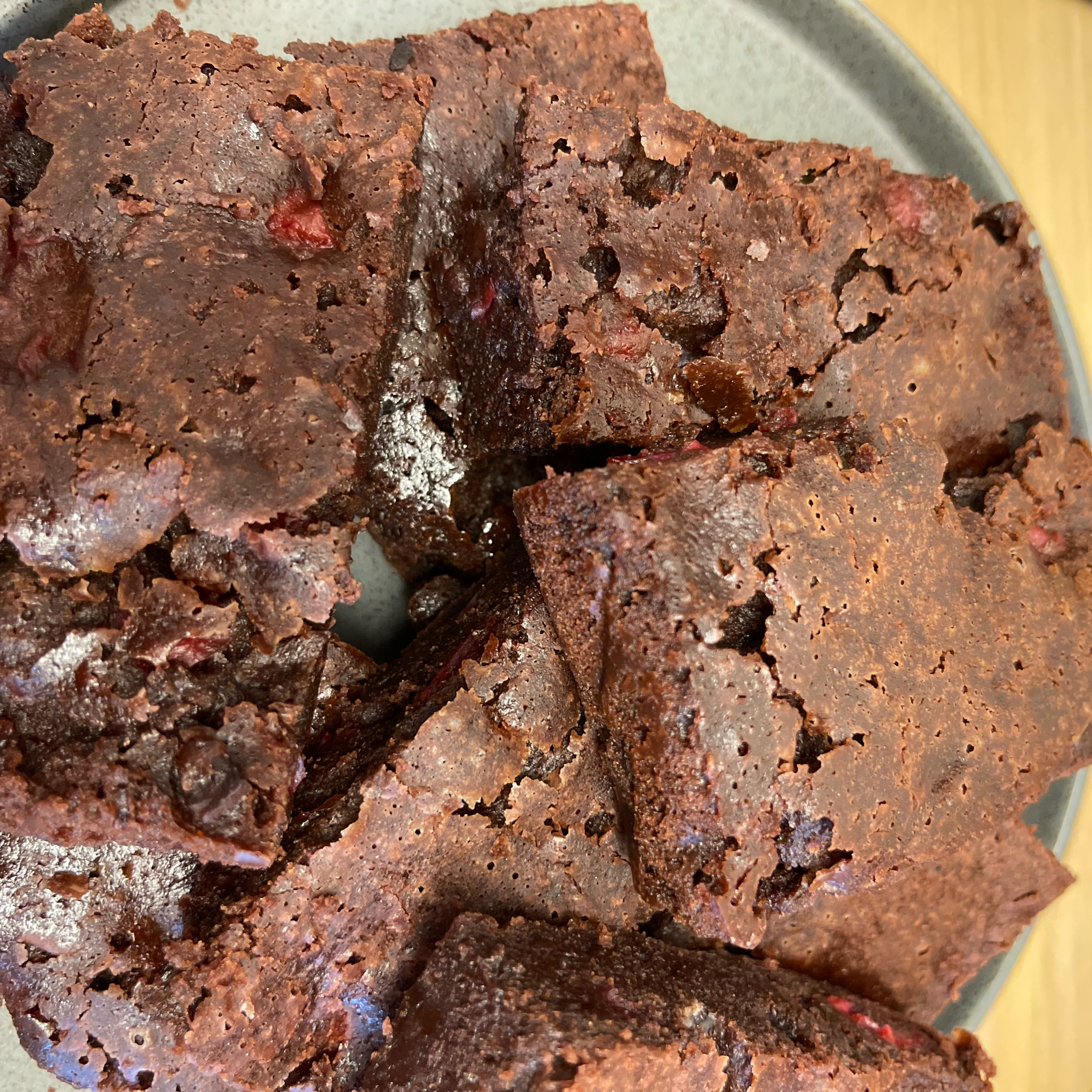 Brownies mit Kirschen