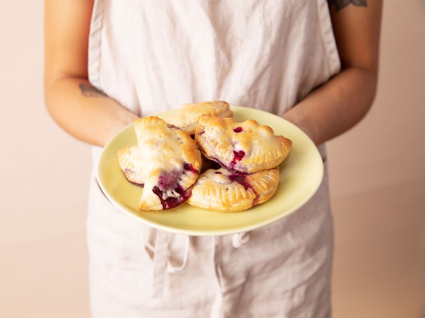 3-ingredient blueberry hand pies