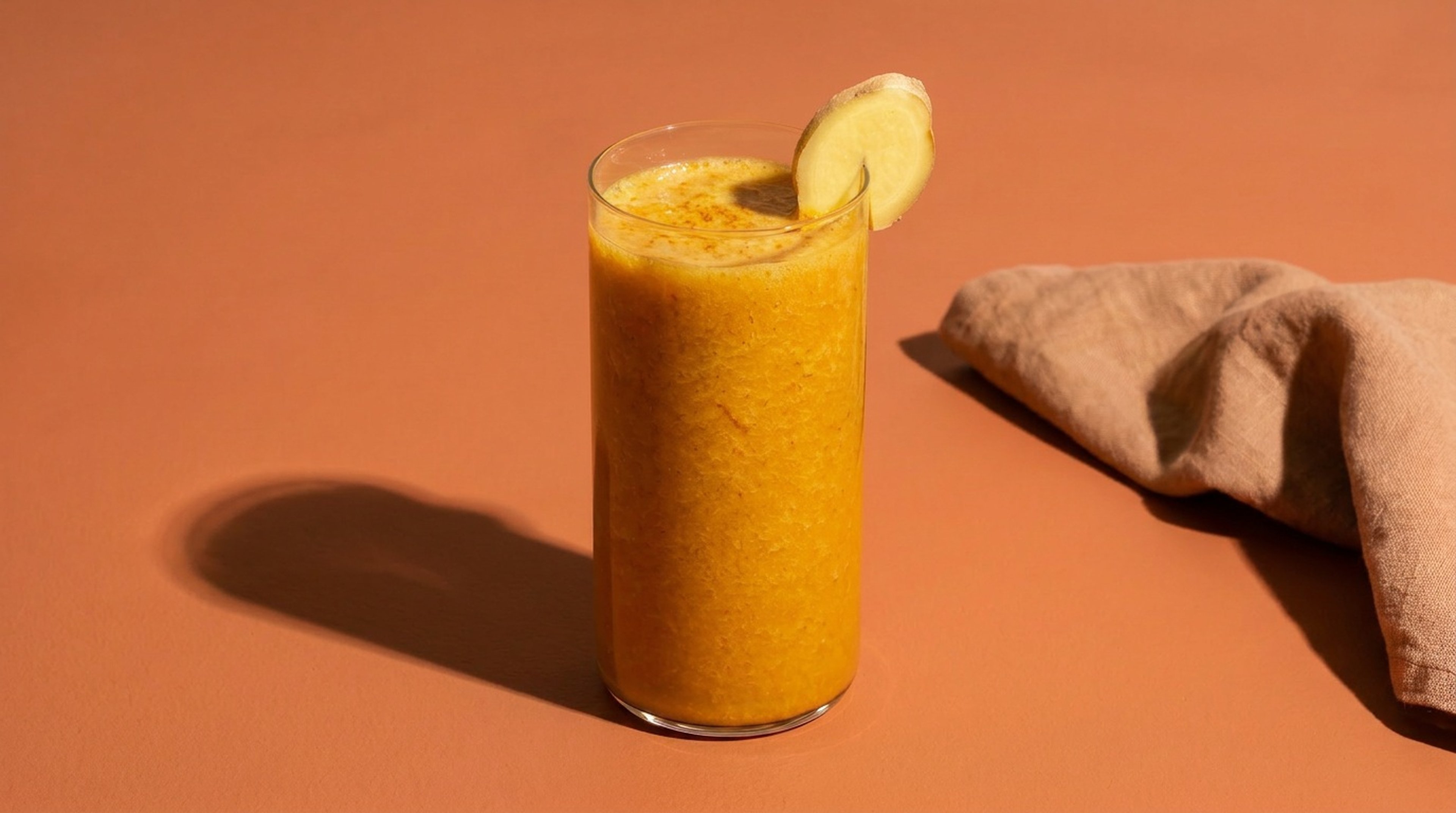 Fruchtiger ACE-Smoothie für deinen erfrischenden Start in den Tag