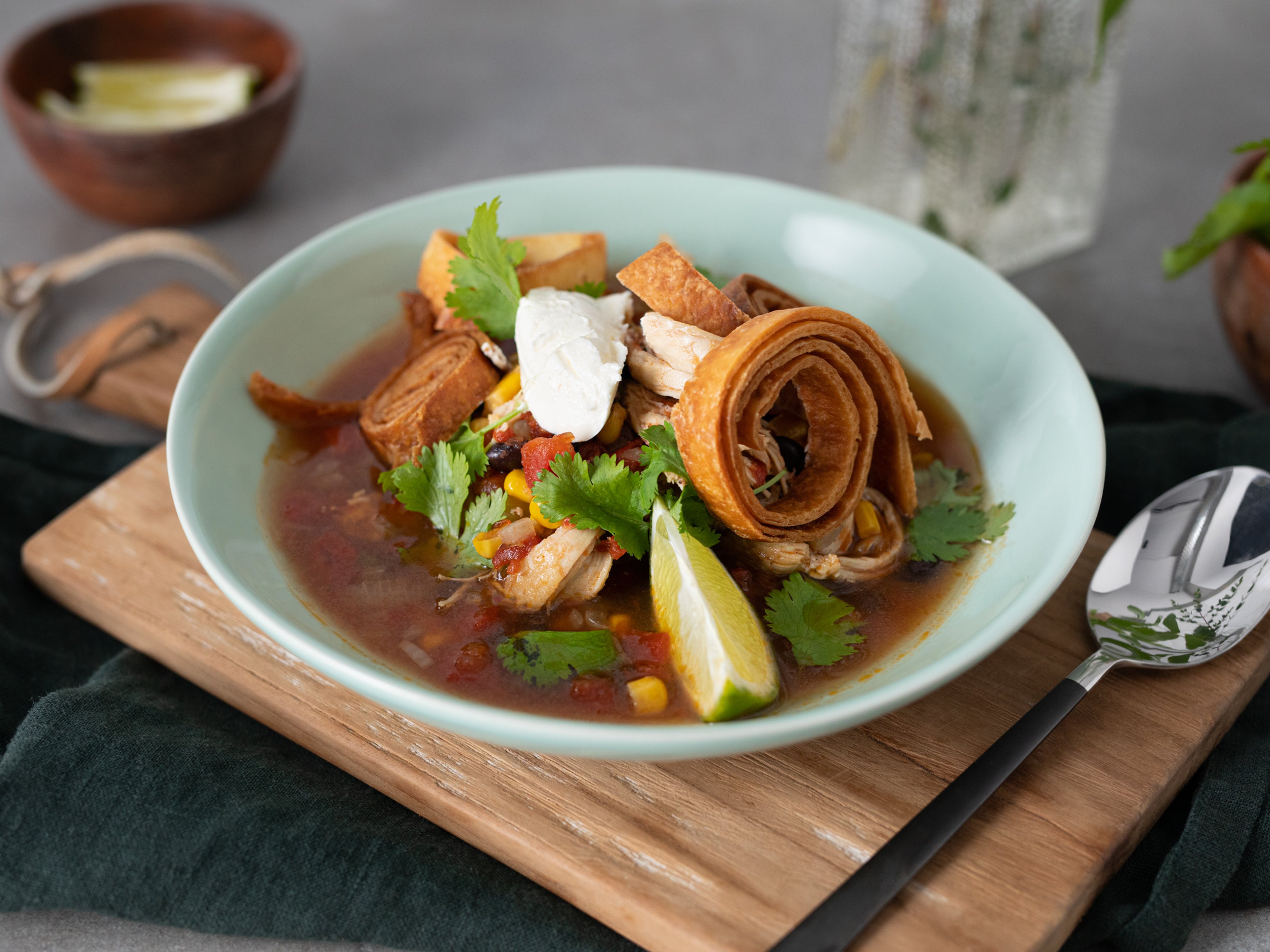 Tortilla-Suppe mit Hähnchen