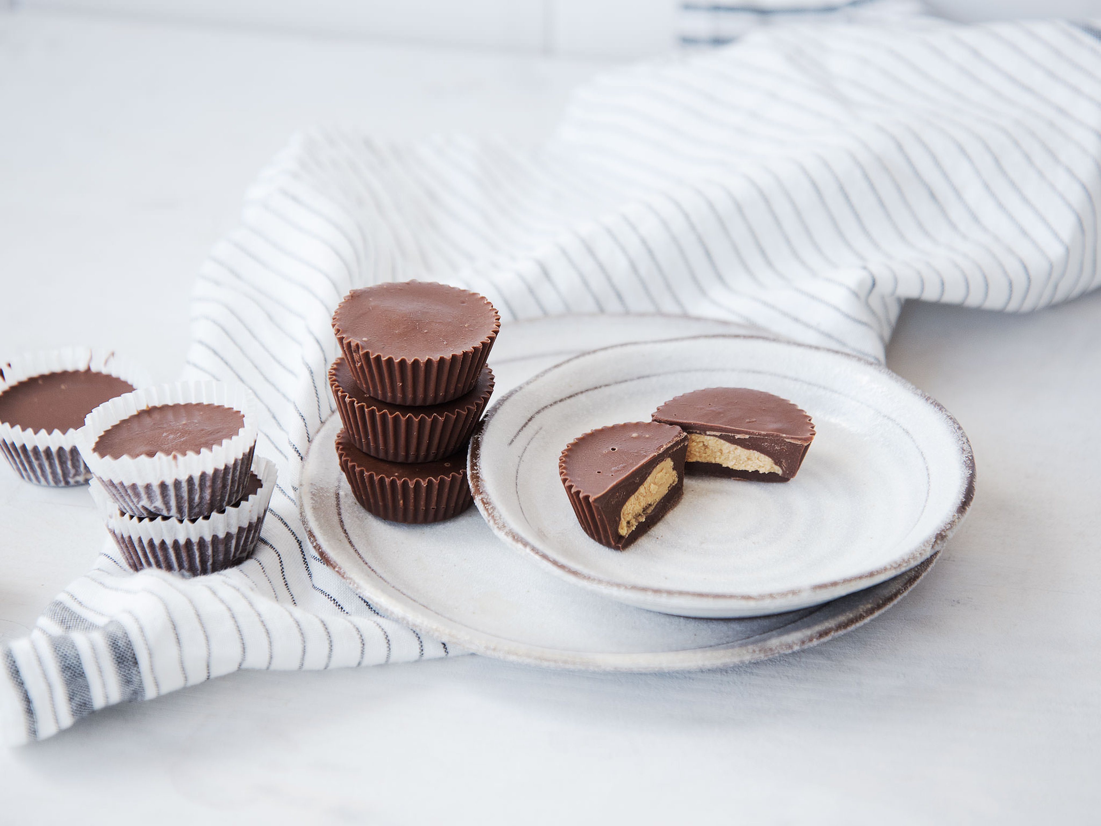 DIY peanut butter cups