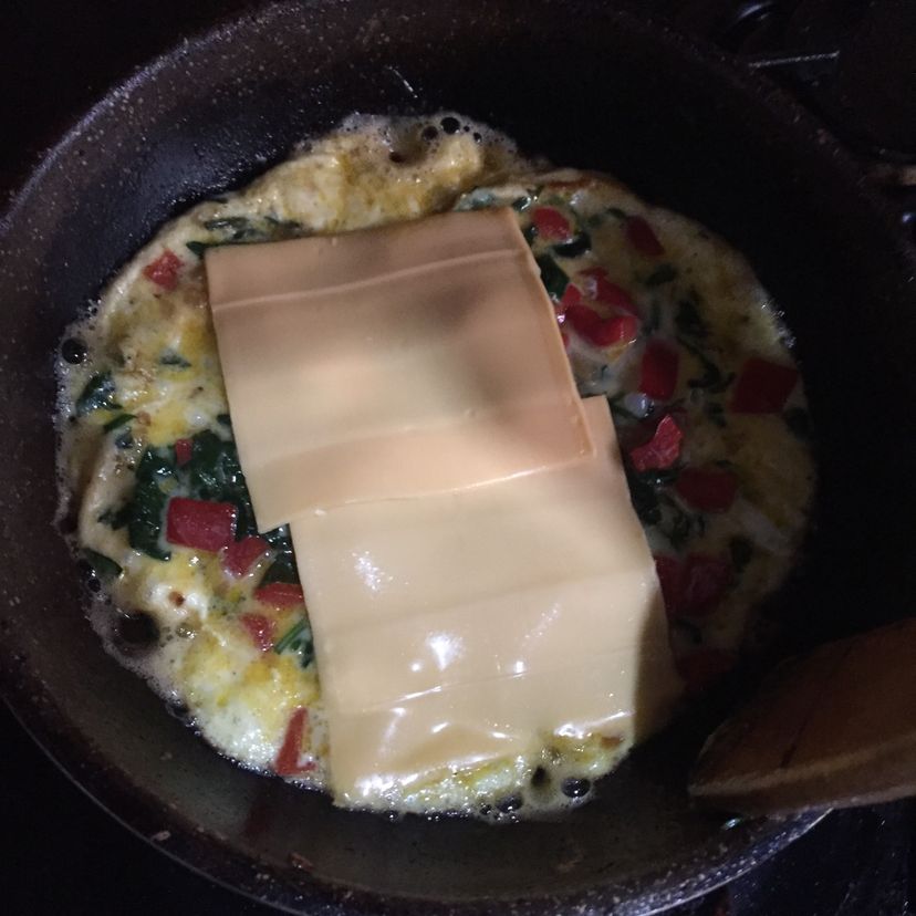 Omellete vegetable with cheese