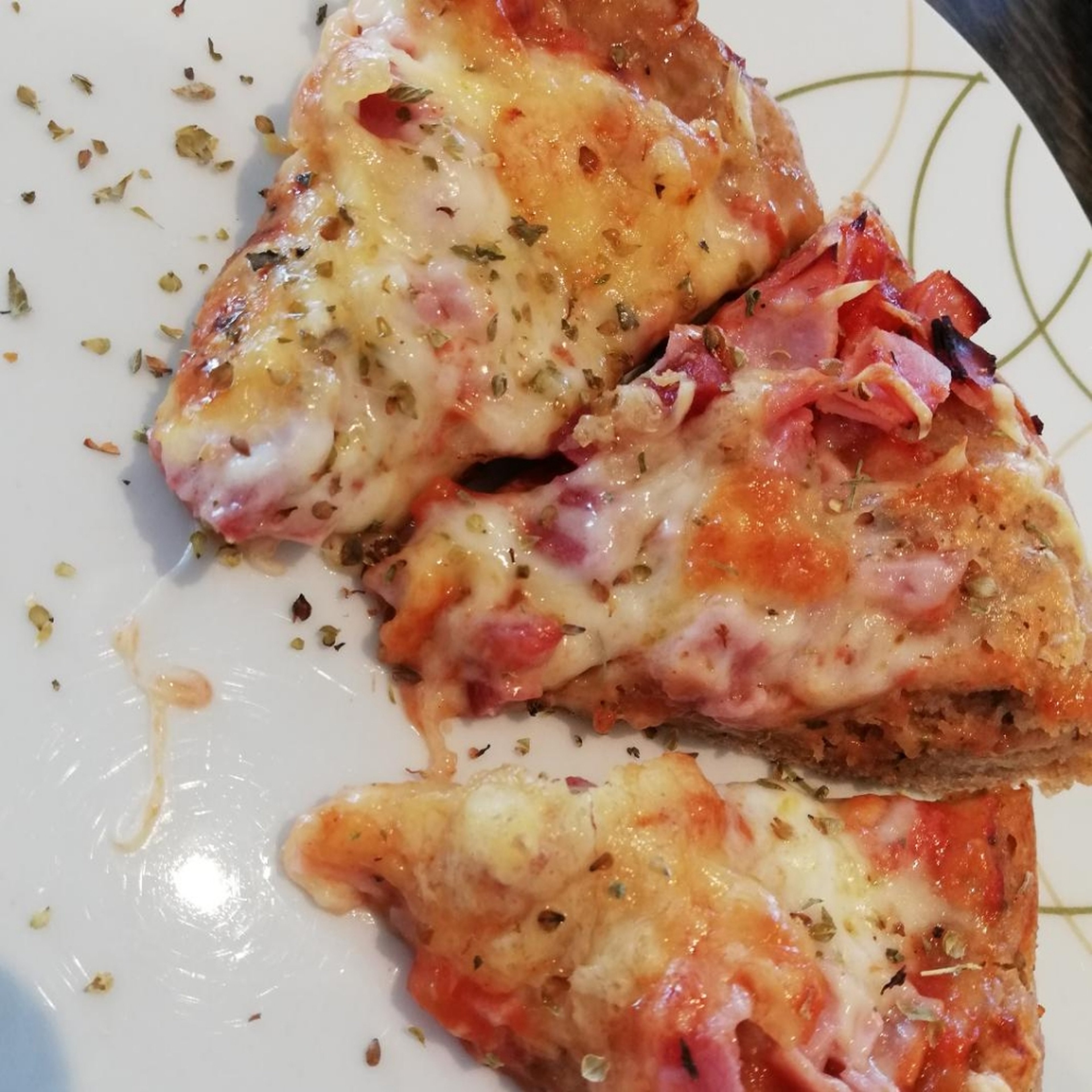 Pizza Schinken-Käse