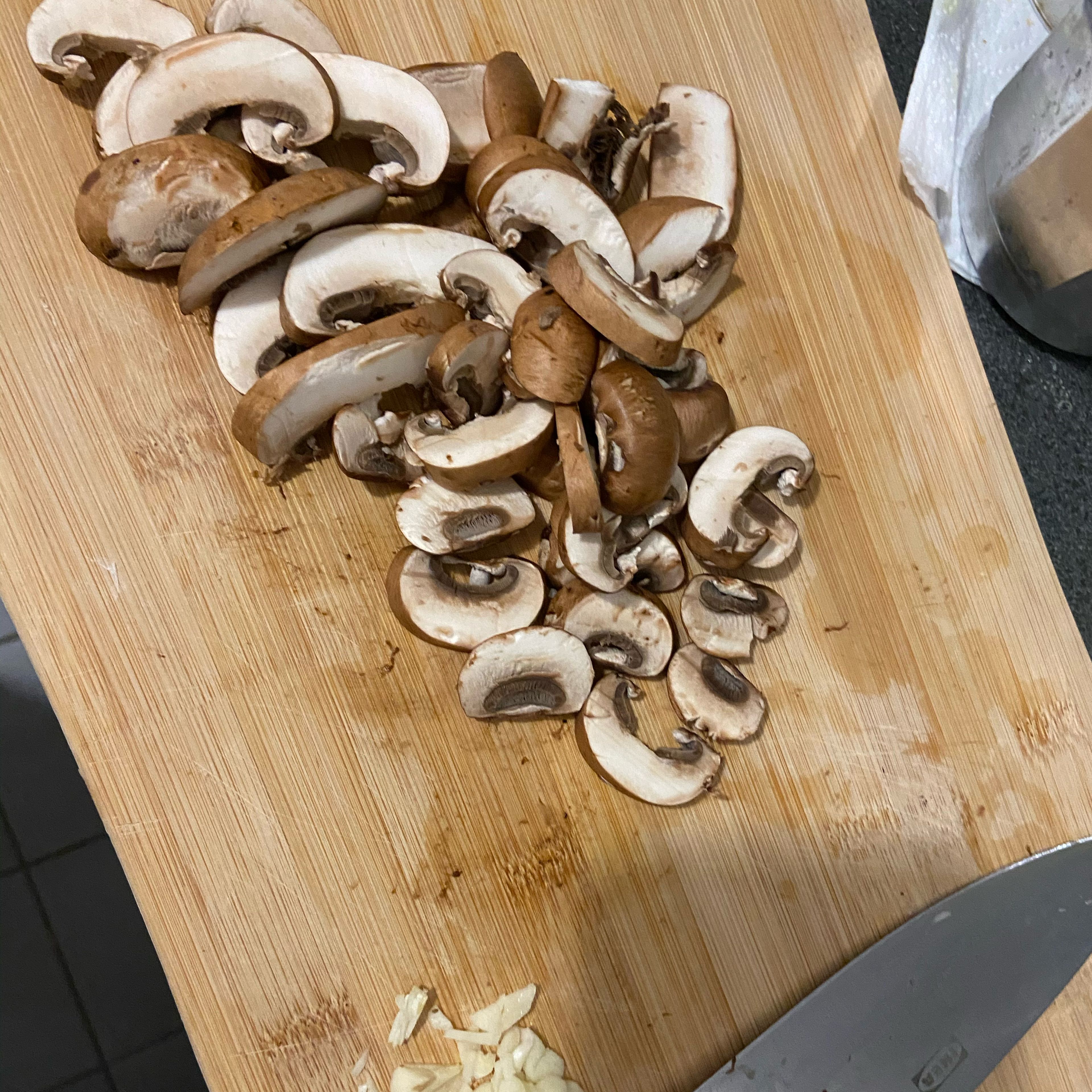 Cut mushrooms and garlic