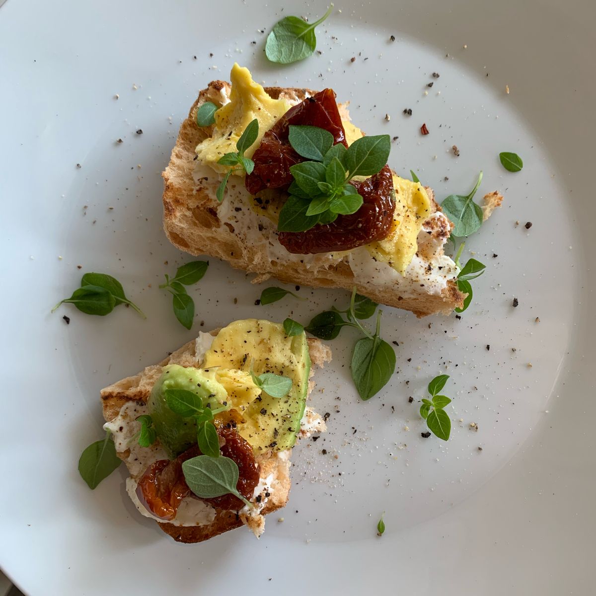 Brunch bruschetta | Recipe | Kitchen Stories