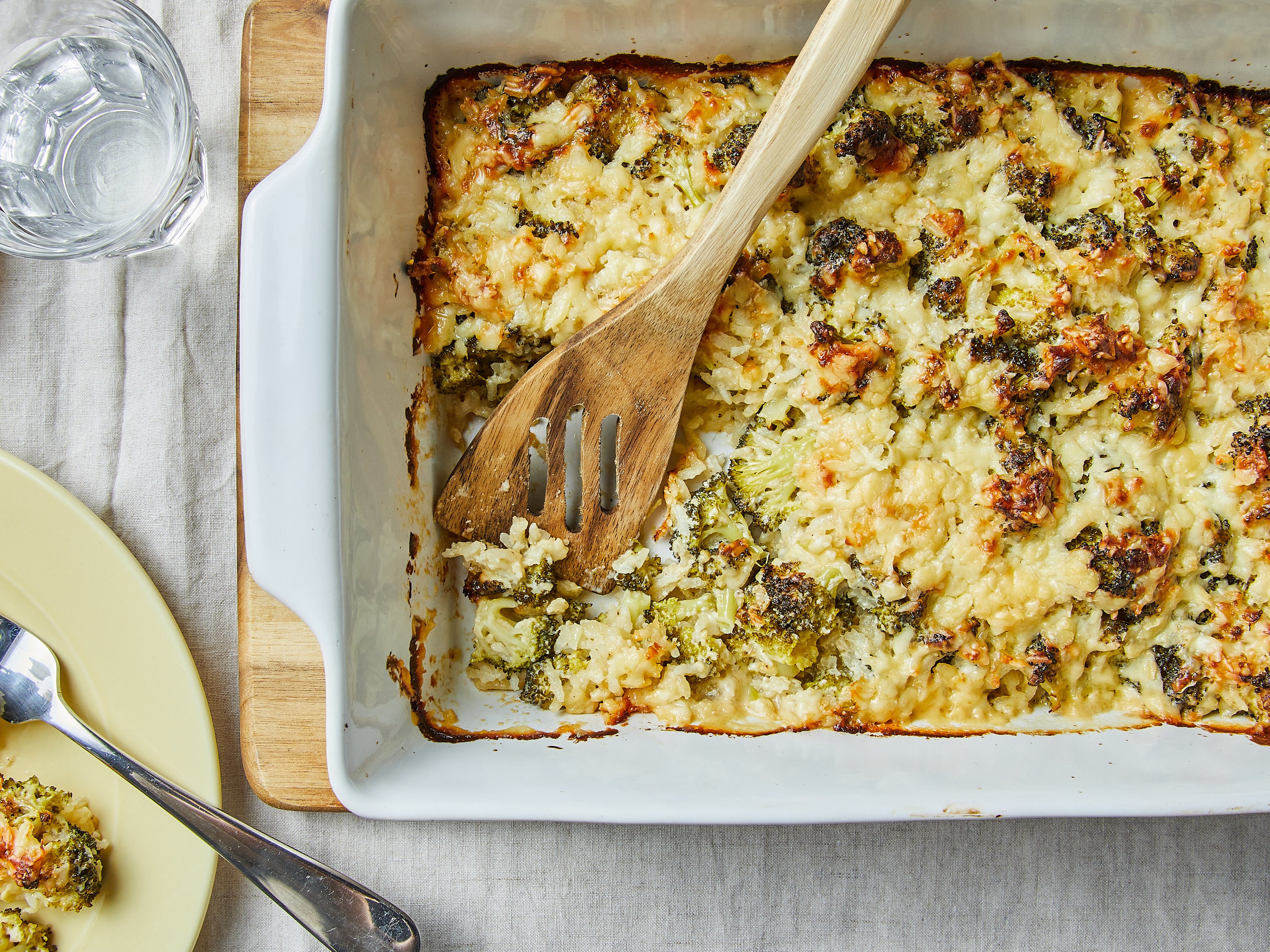 Brokkoliauflauf mit Reis und Käse