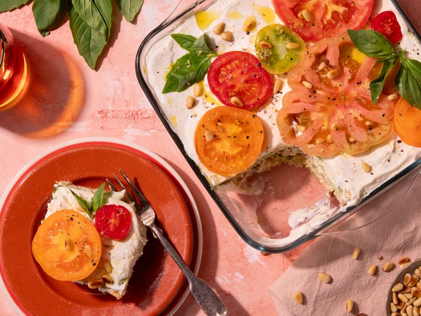 Tomaten-Tiramisu mit Ricotta-Creme und Basilikum