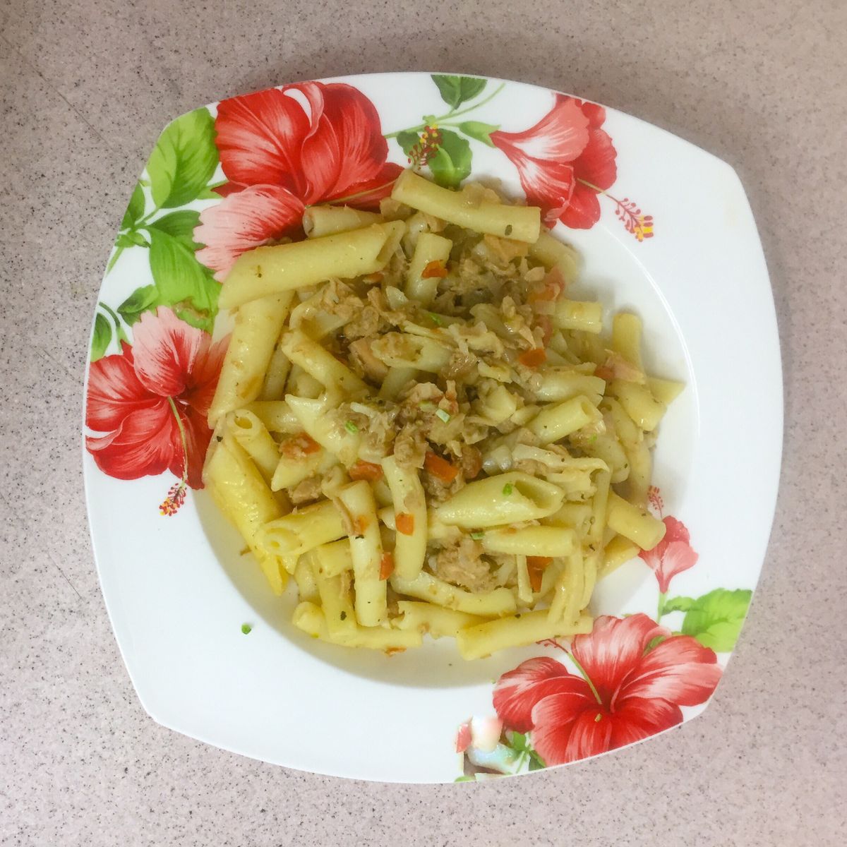 Canned tuna pasta | Recipe | Kitchen Stories