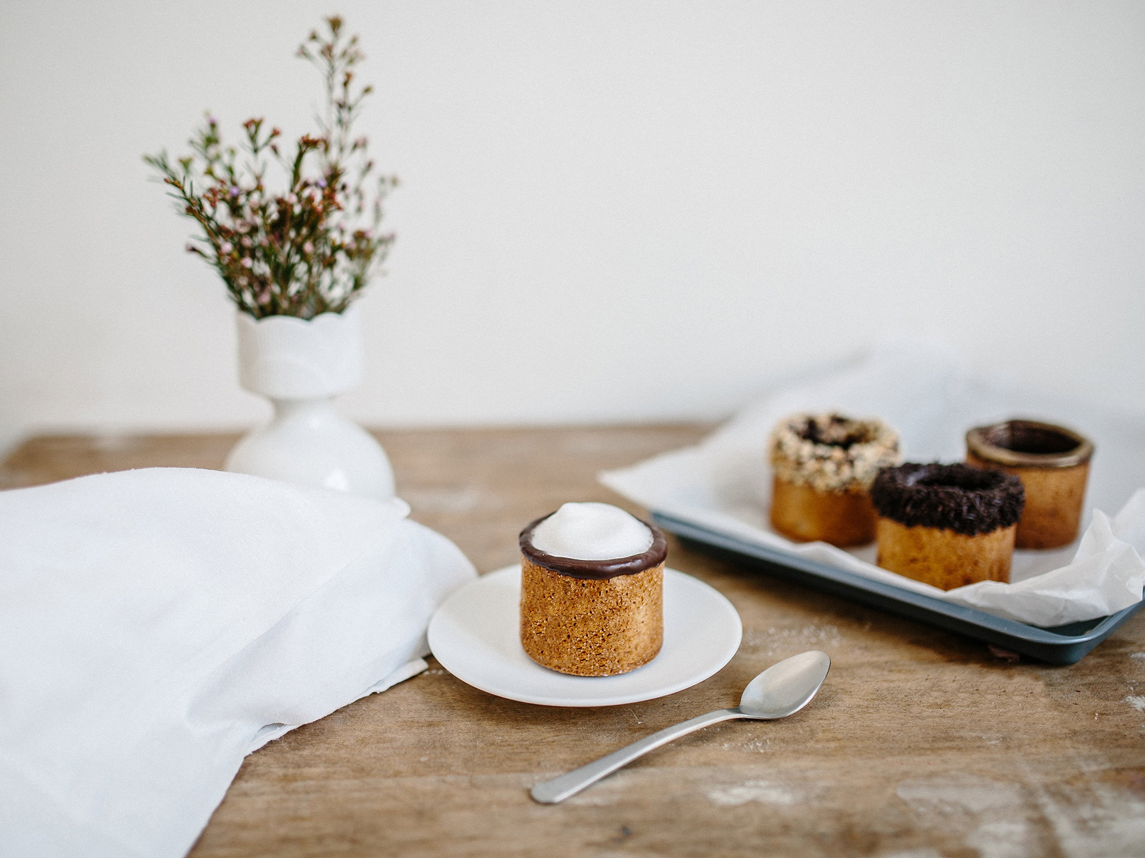 Espresso-filled cookie cups