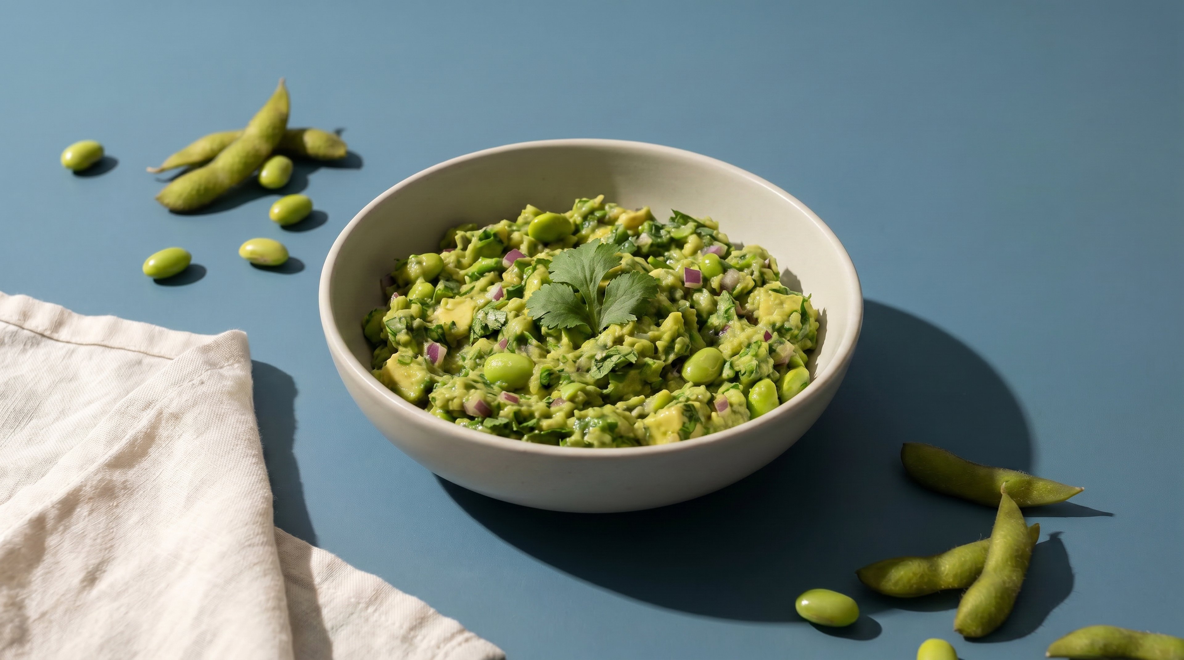 Edamame-Guacamole: ein energiegeladener Start in den Tag