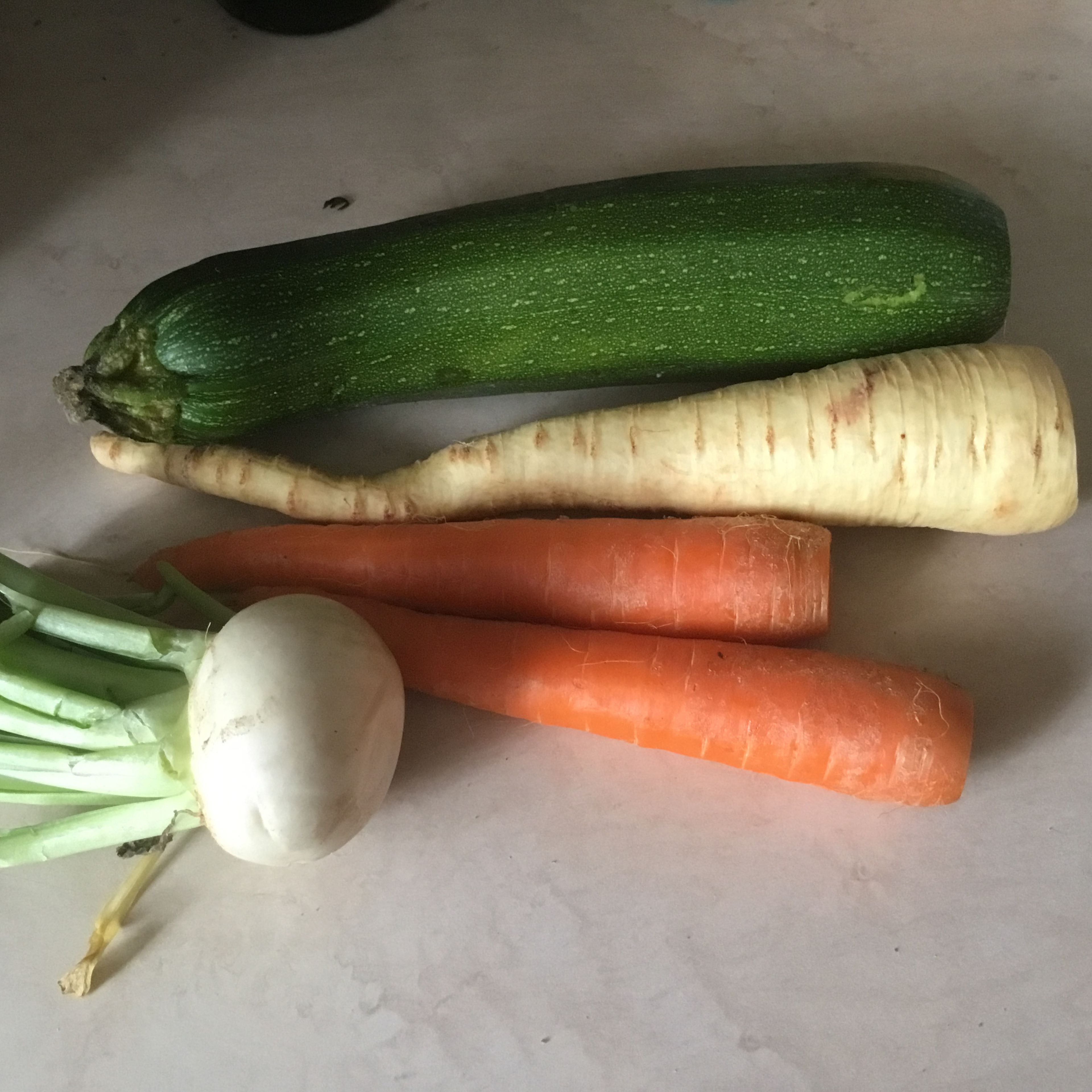 Das Gemüse für die Gemüsespaghetti (eigentlich geht jedes einigermaßen dicke Wurzelgemüse)....