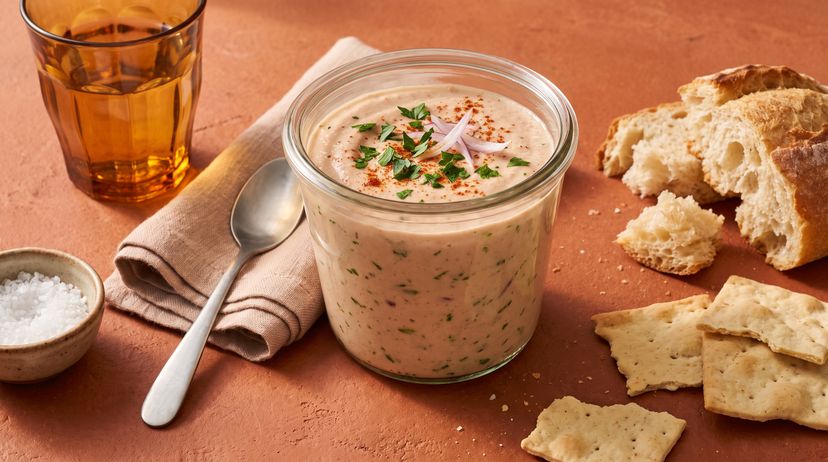 Cremige Sardinenpaste: Ein portugiesischer Klassiker für die Tapas-Tafel