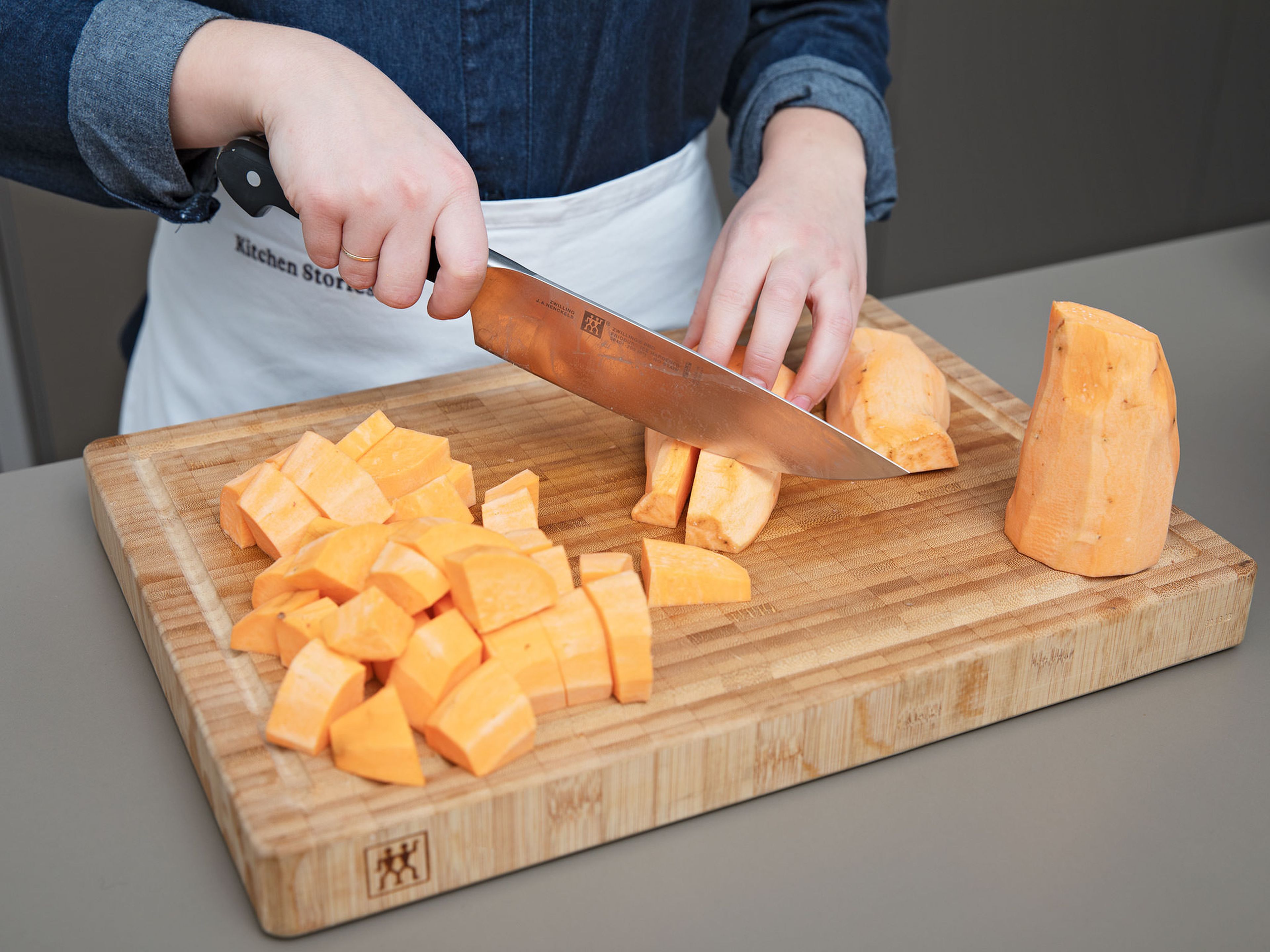 Peel and cut sweet potatoes into approx. 5-cm/2-inch. chunks, much like you would when making mashed potatoes.