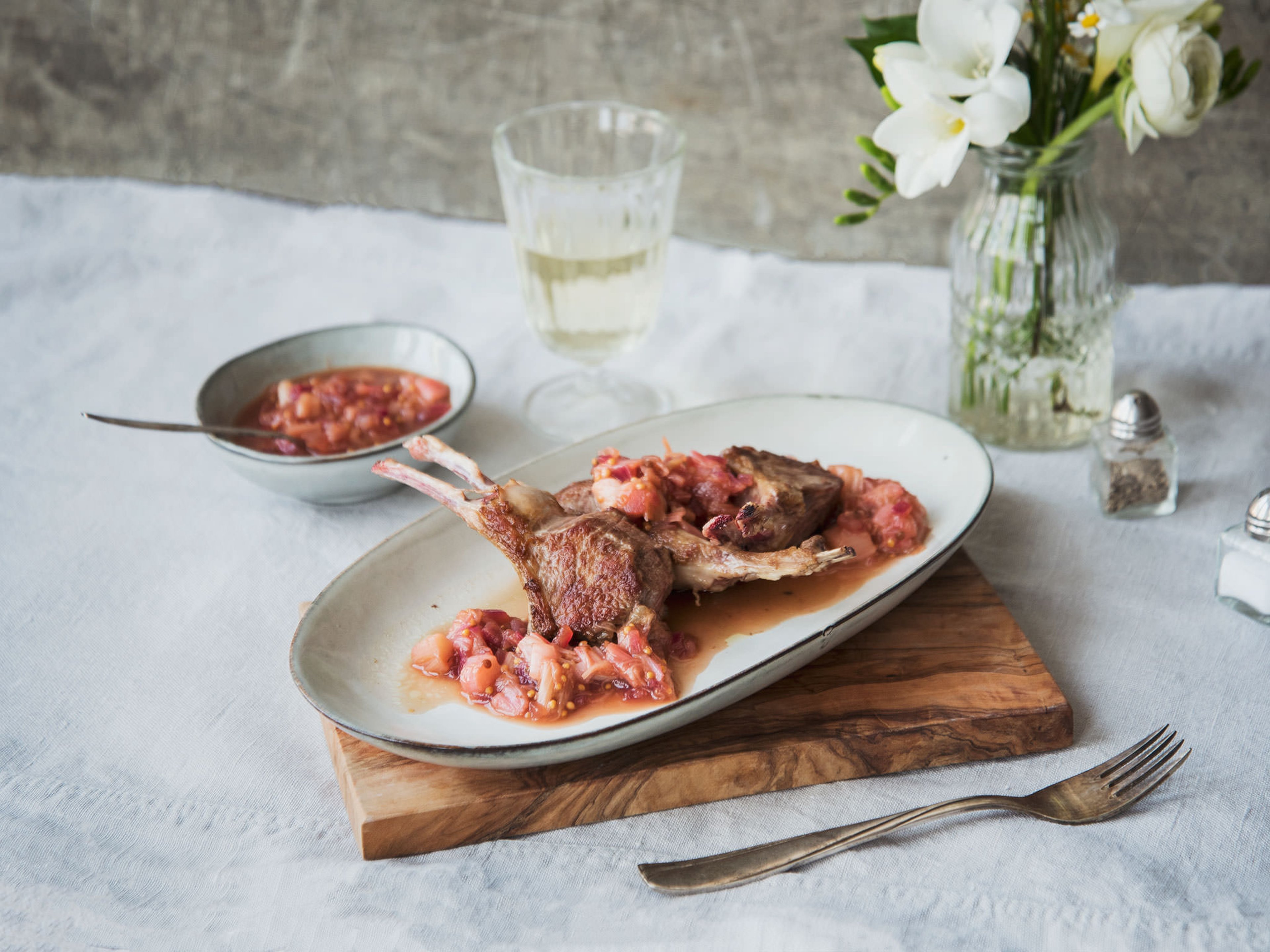 Lamb chops with rhubarb chutney