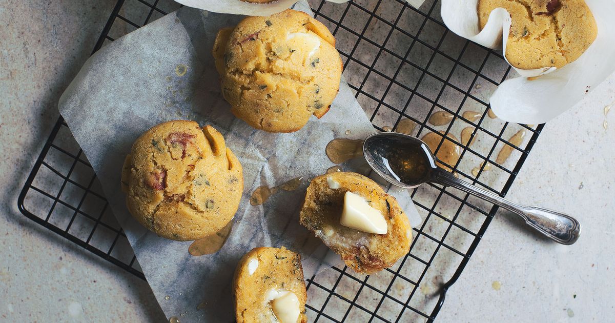 Maismuffins mit Speck und Feta | Rezept | Kitchen Stories Maismuffins mit Speck und Feta | Rezept | Kitchen Stories