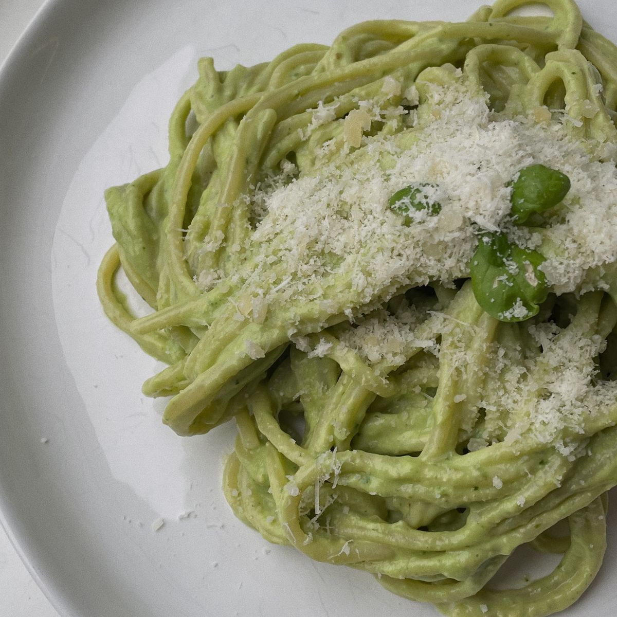 Pasta con pesto di rucola | Recipe | Kitchen Stories