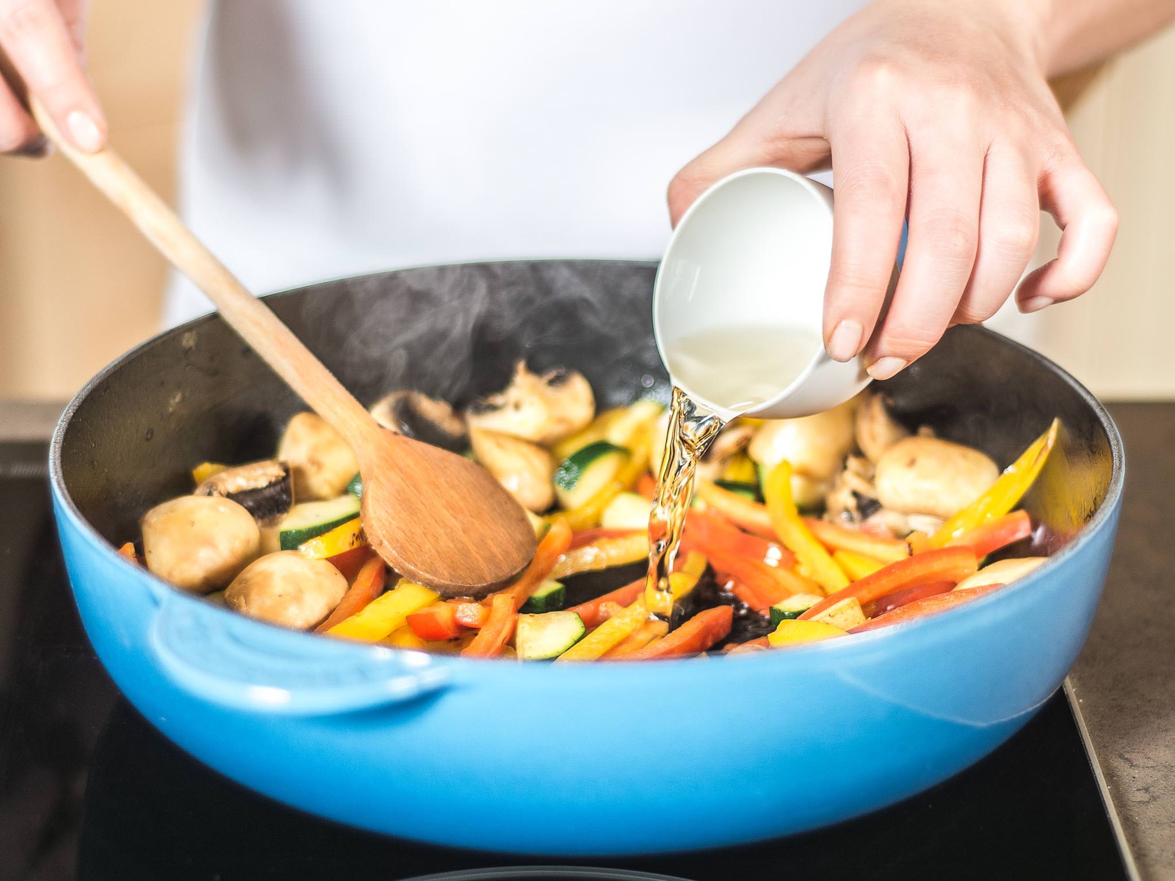 Sauté the vegetables in a hot pan with some vegetable oil and season with sugar, salt, and pepper. Deglaze with white wine vinegar and remove the pan from the heat.