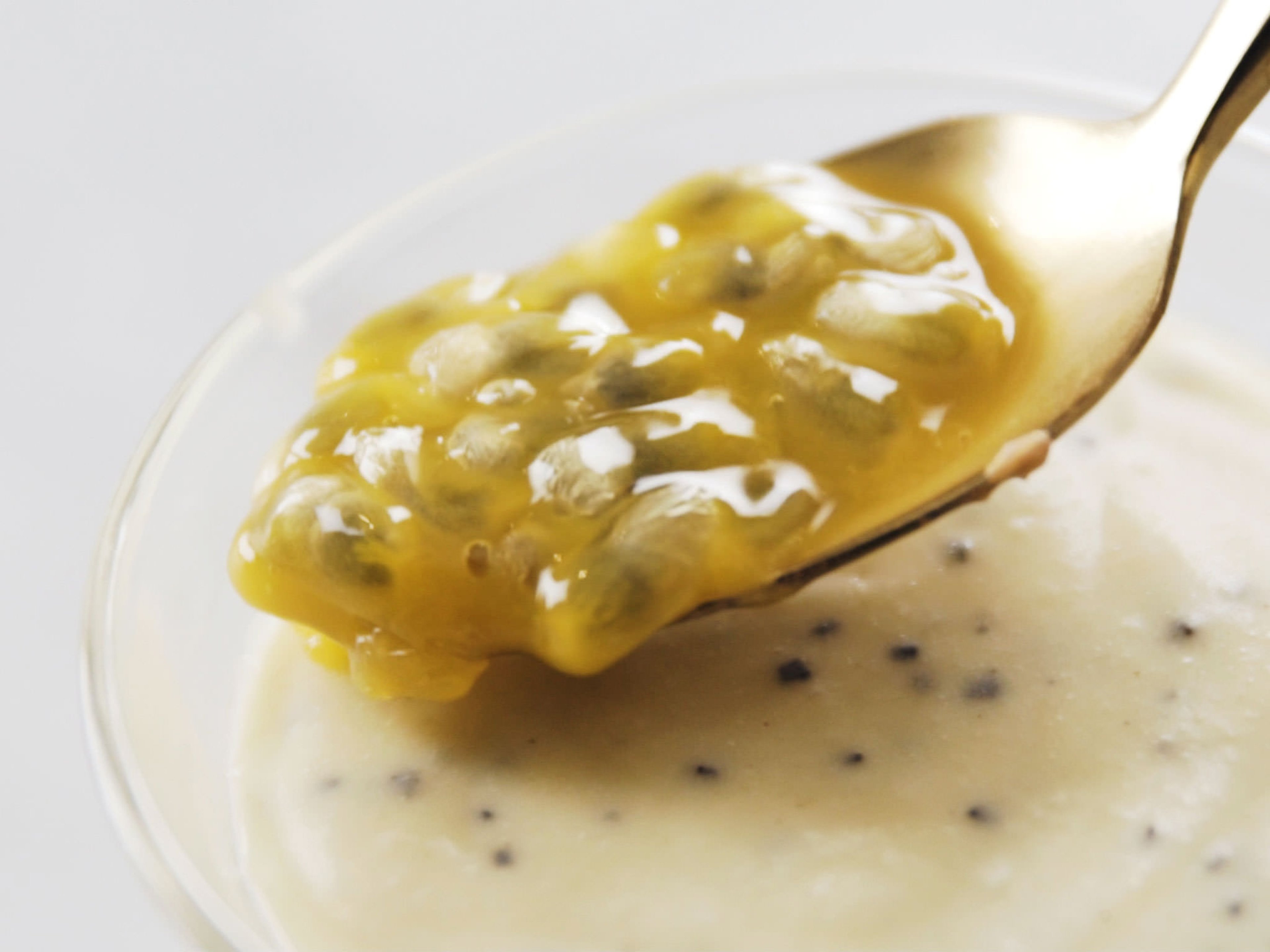 Passionsfrucht-Mousse