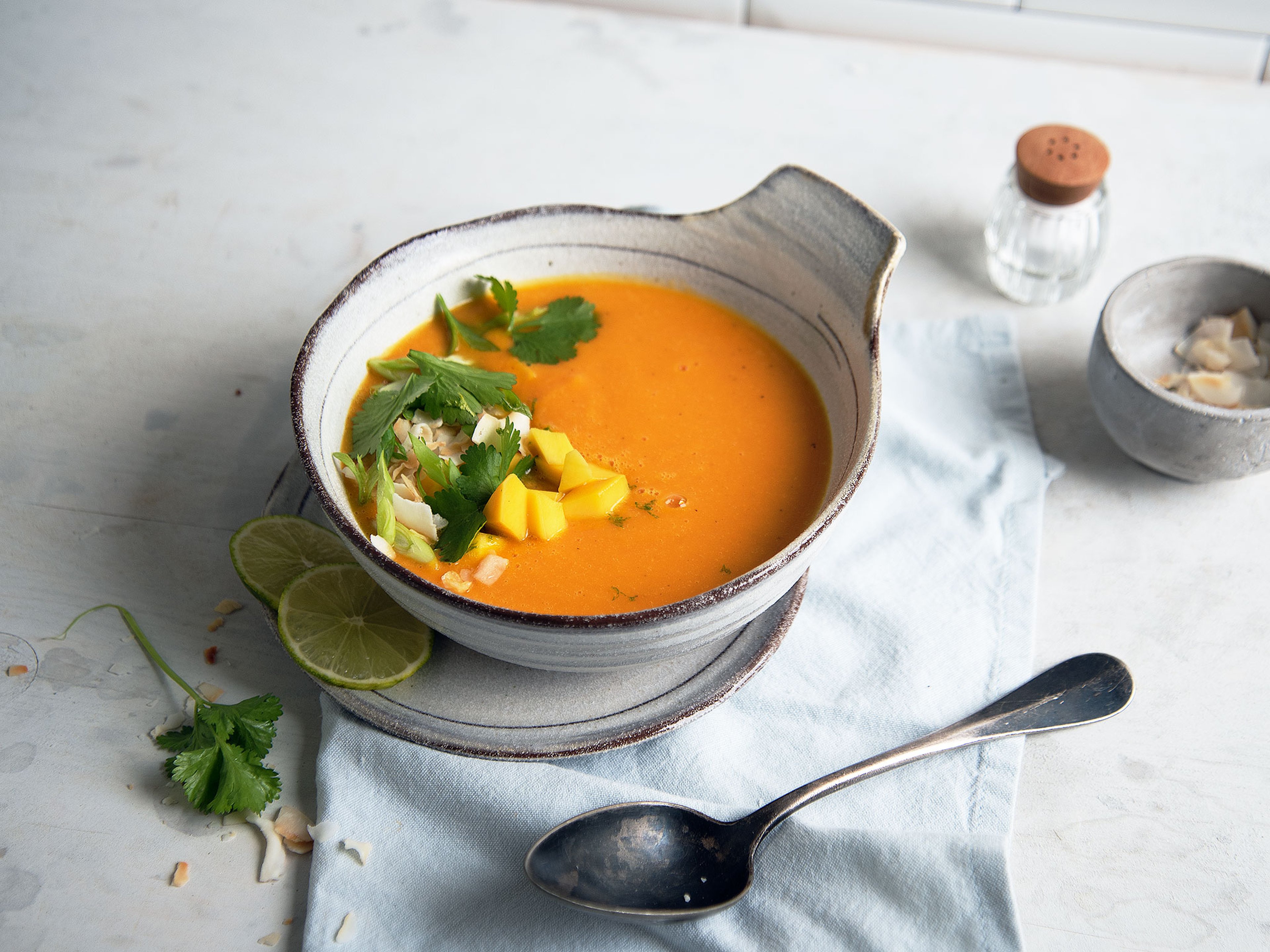 Süßkartoffelsuppe mit Orange