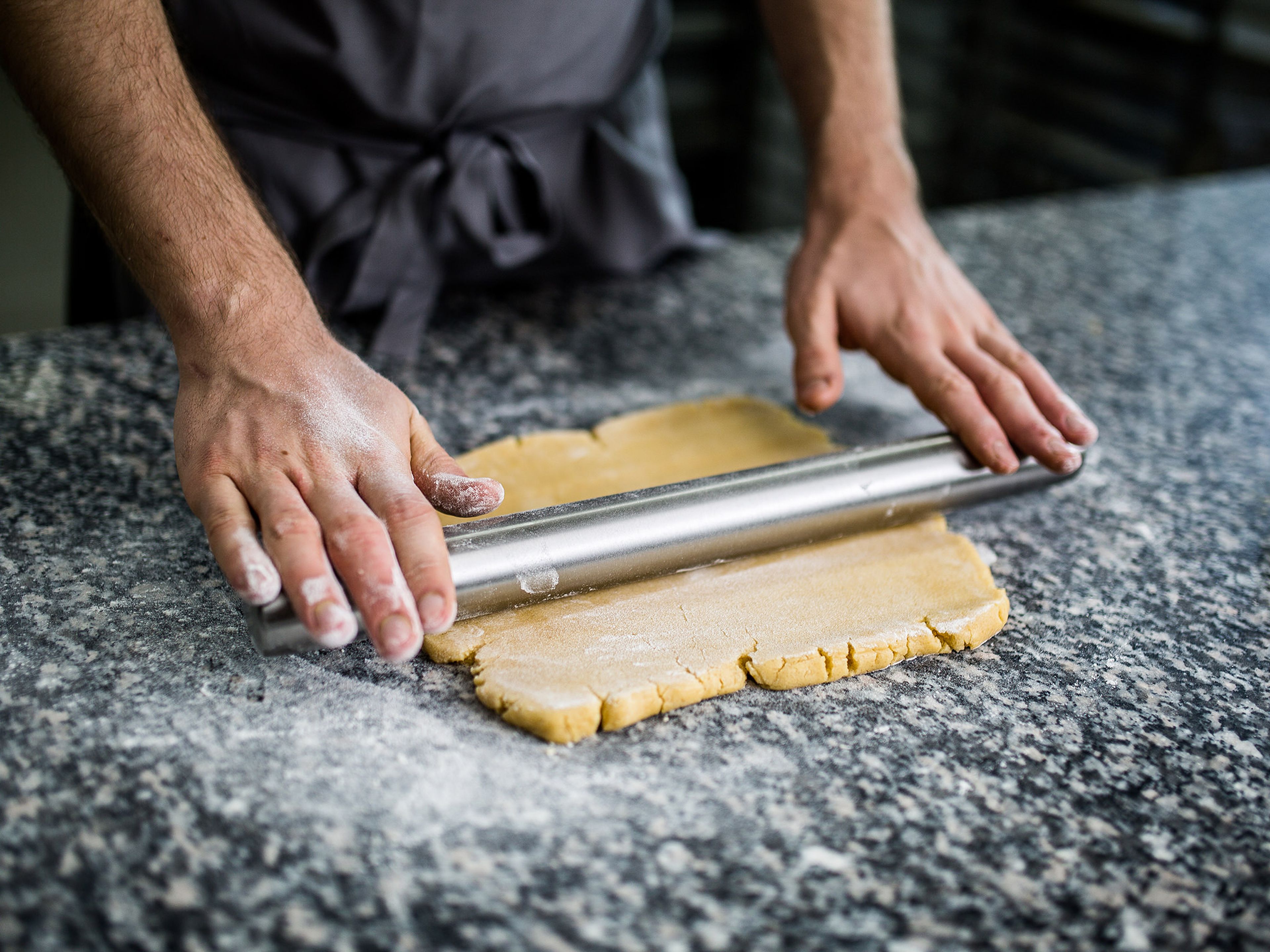 Lightly flour work surface and roll dough out until 3 – 4-mm/1/8-inch thick. Cut out rectangles that are approx. 6 cm/2 1/3 in. high and 19 cm/7.5 in. long. Set aside remaining dough.