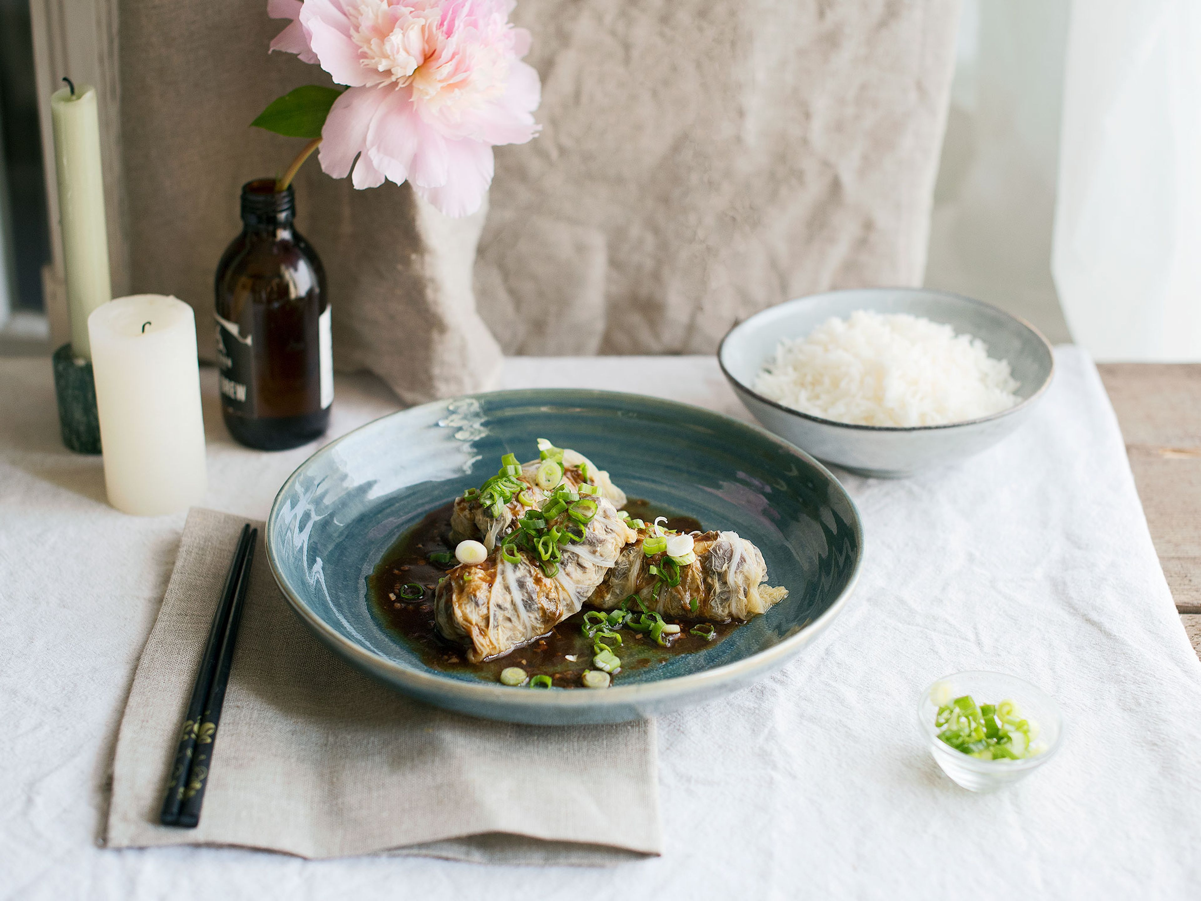 Stuffed Chinese cabbage rolls