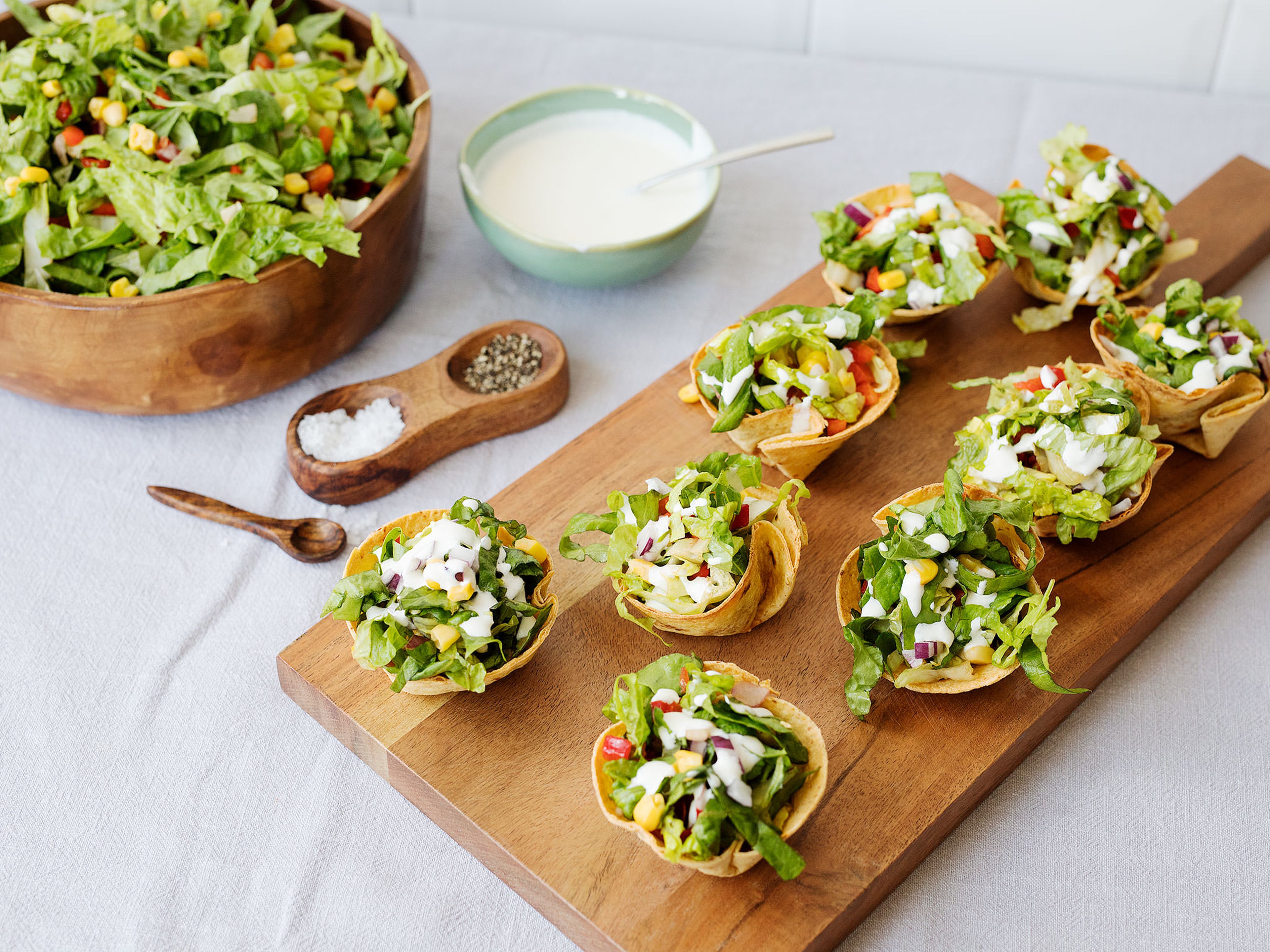 Beef and bean taco cups