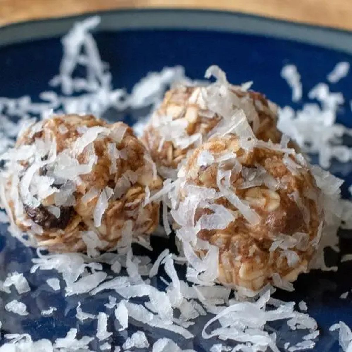 Chocolate Cherry Energy Bites | Recipe | Kitchen Stories