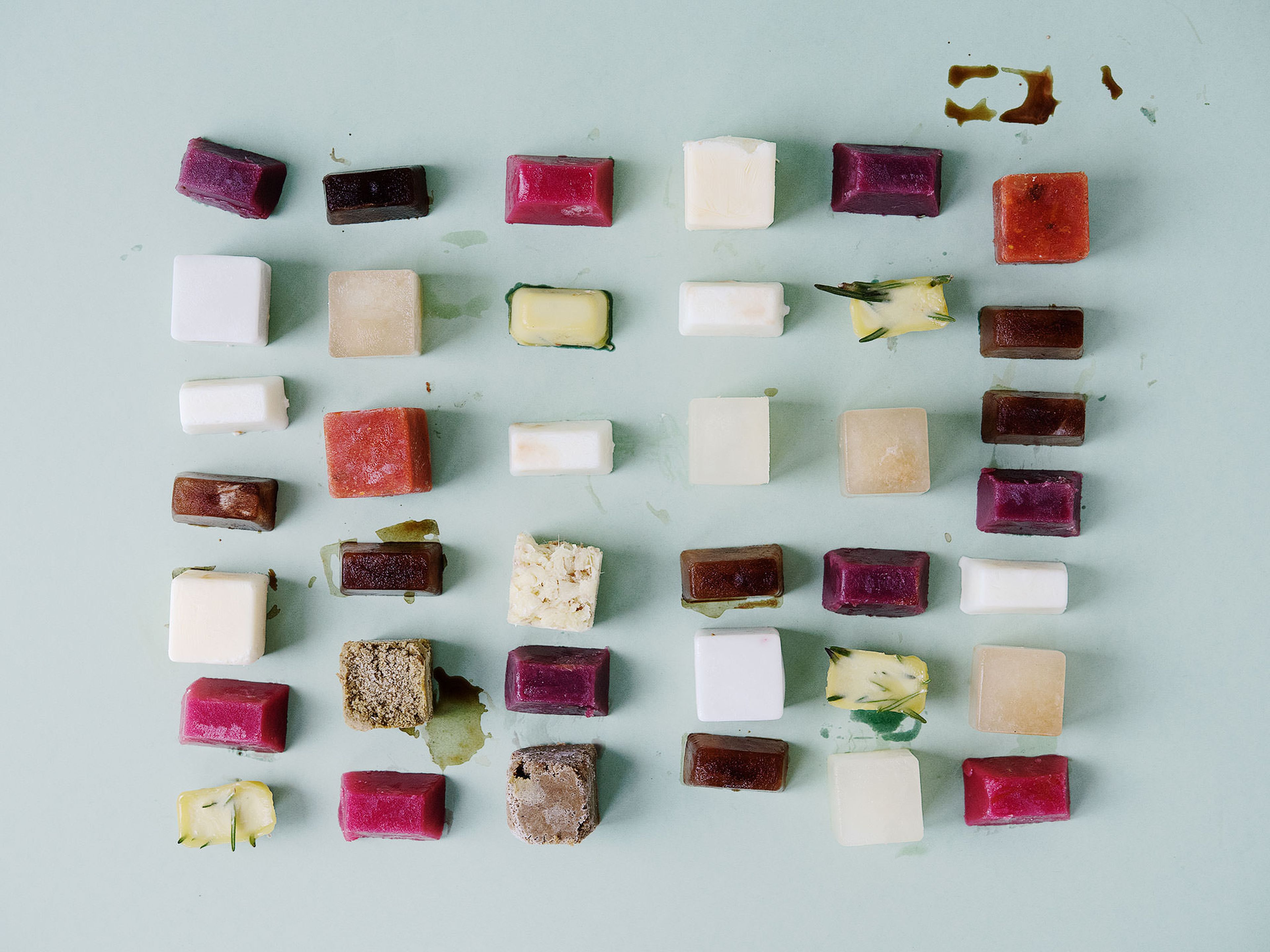 12 foods that freeze well in an ice cube tray - Urbaine City