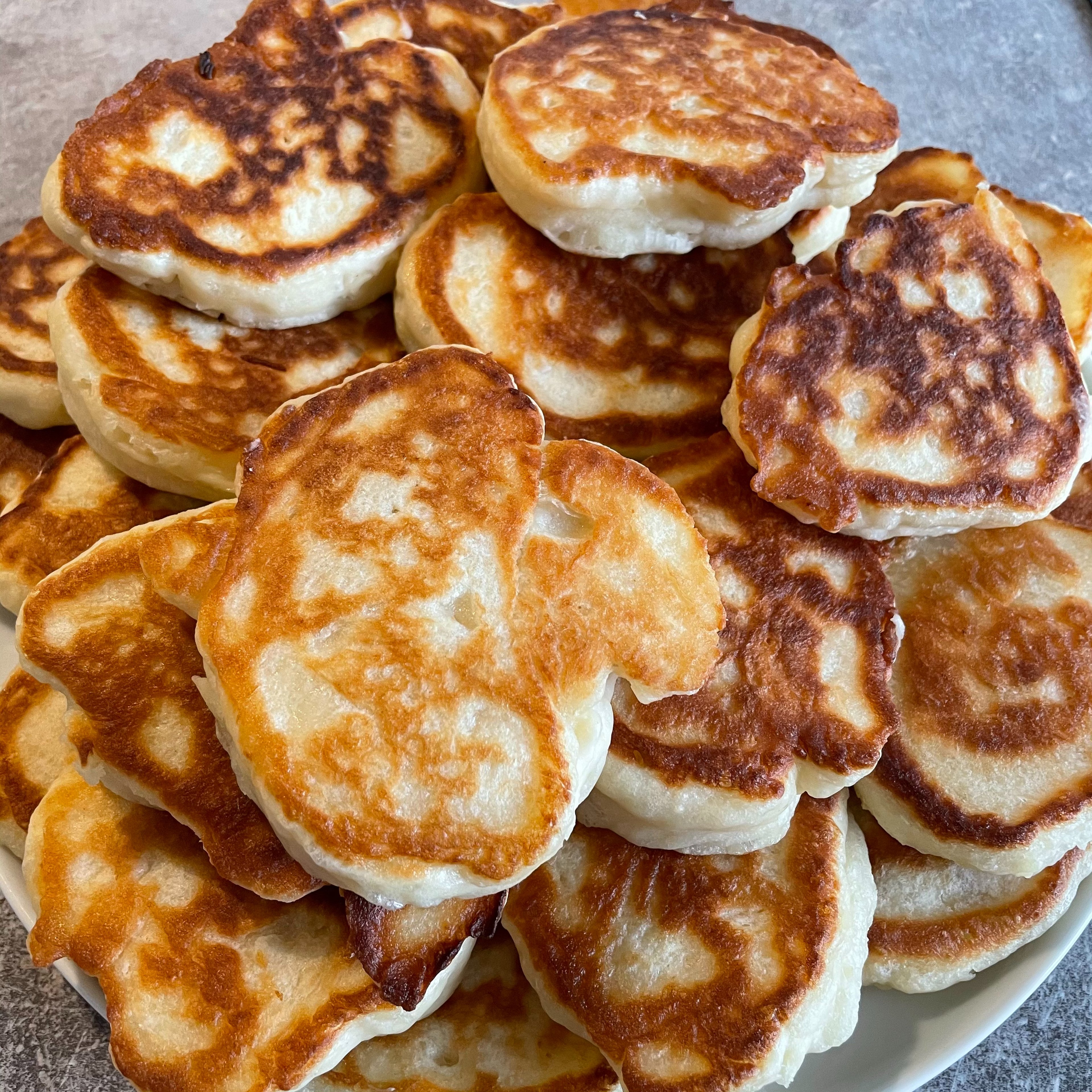 Yeast Pancakes (Rauga pankūkas)