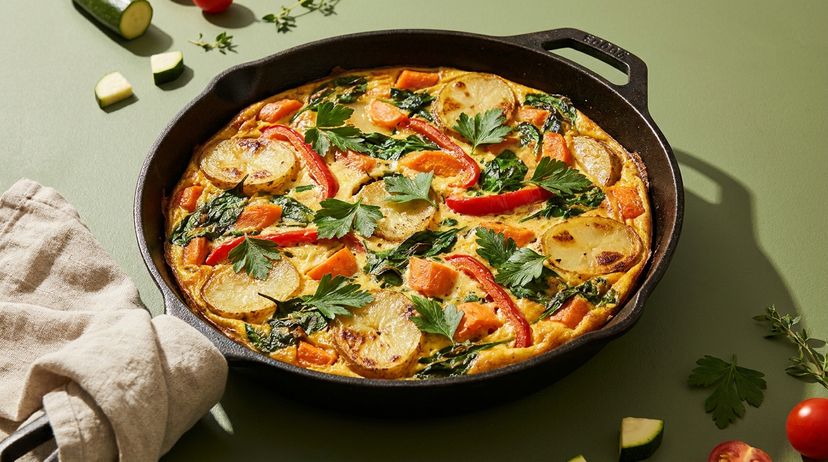 Bunte Gemüse-Tortilla mit Kartoffeln aus dem Ofen