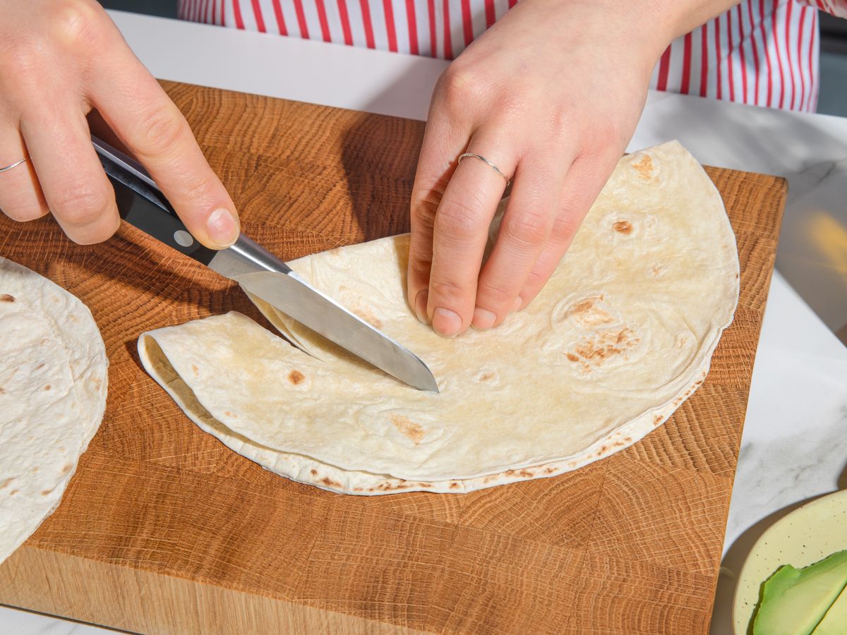 Crunchwrap mit einfacher Tomatensalsa | Rezept | Kitchen Stories
