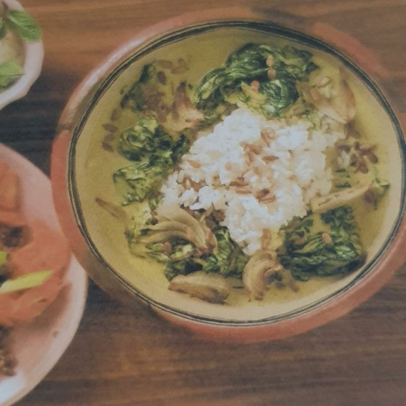 Spinatcurry zu Reis