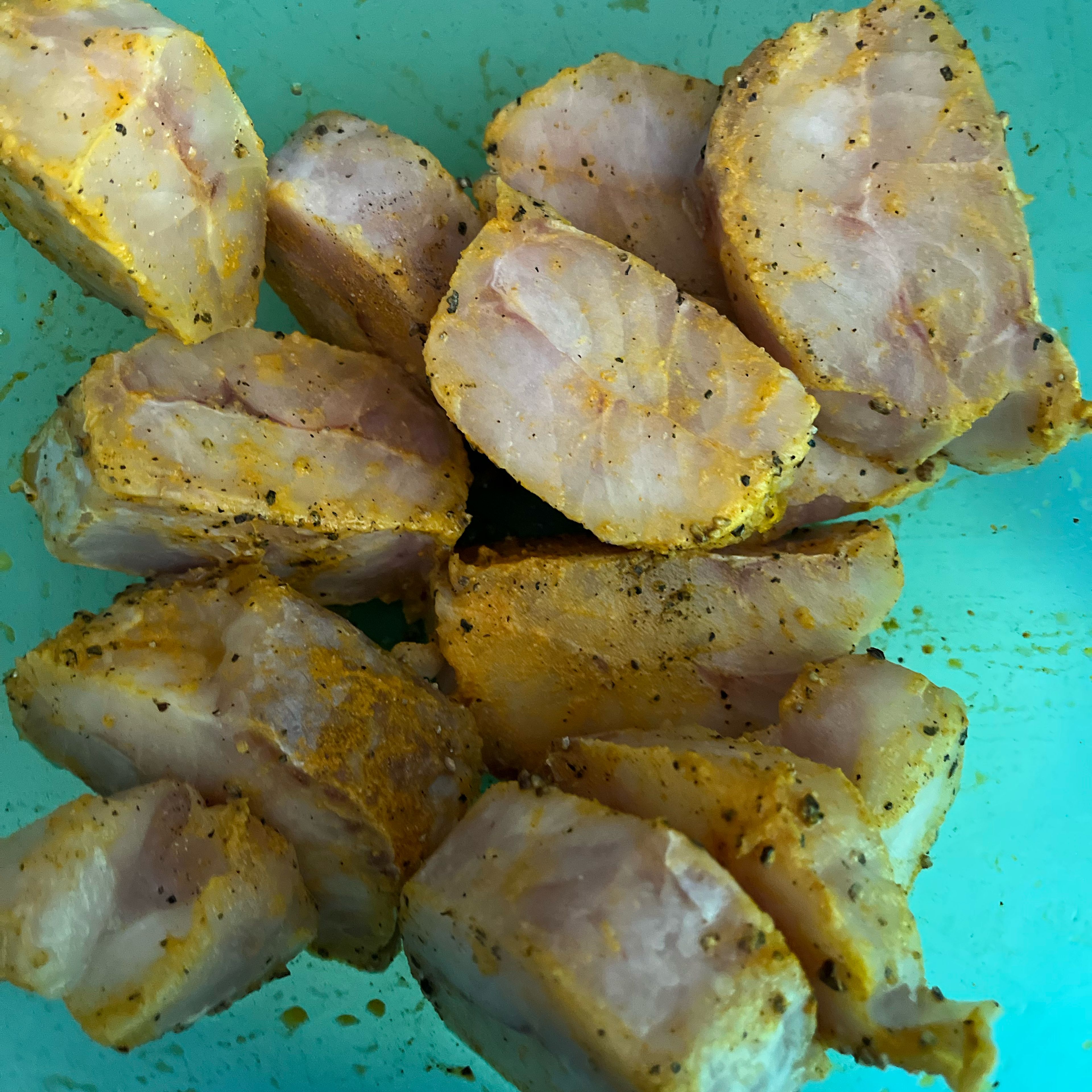 Cut fish into large cubes and marinade with salt, pepper, turmeric and lemon juice while you prepare the remaining ingredients.