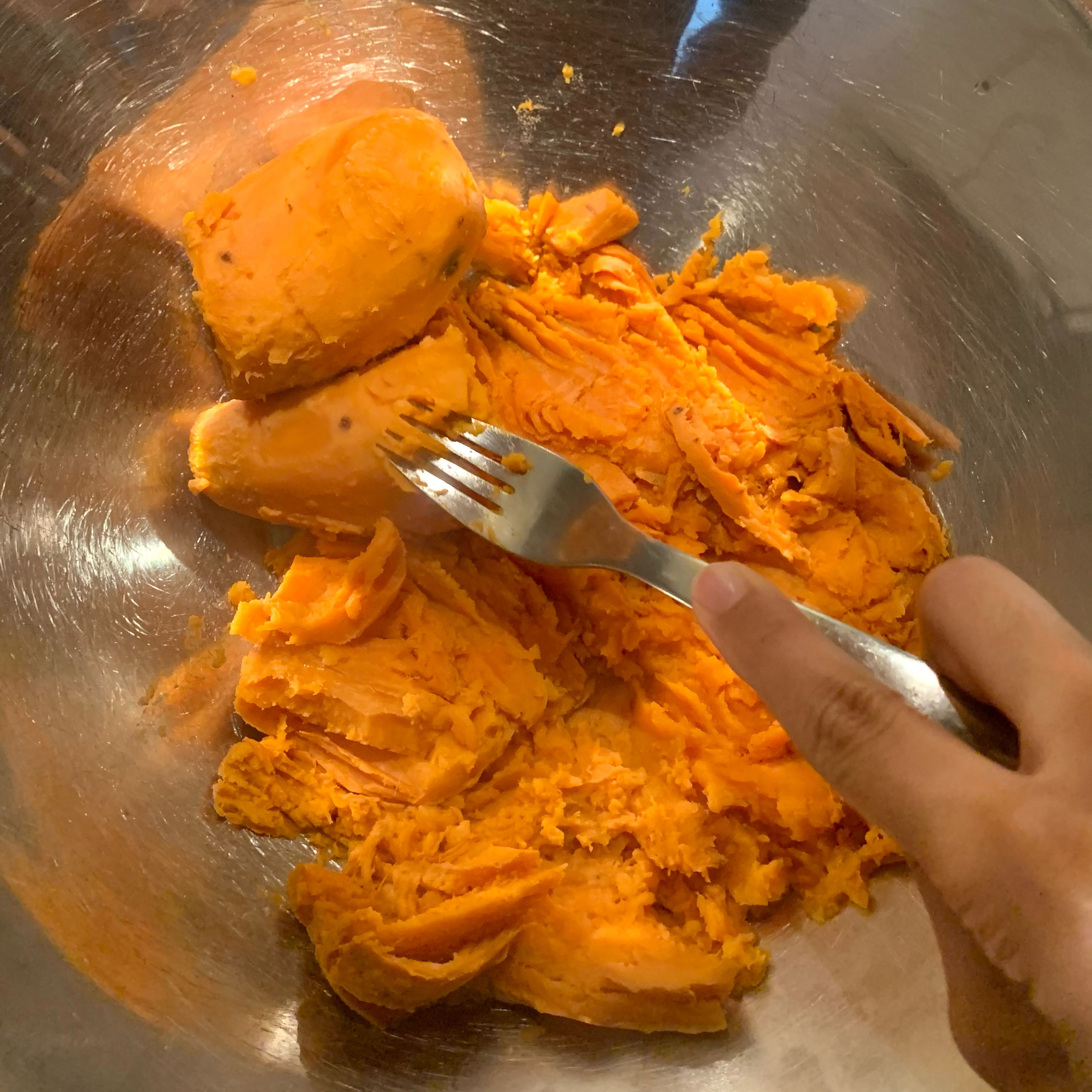 Smash the sweet potatoes in a large bowl.